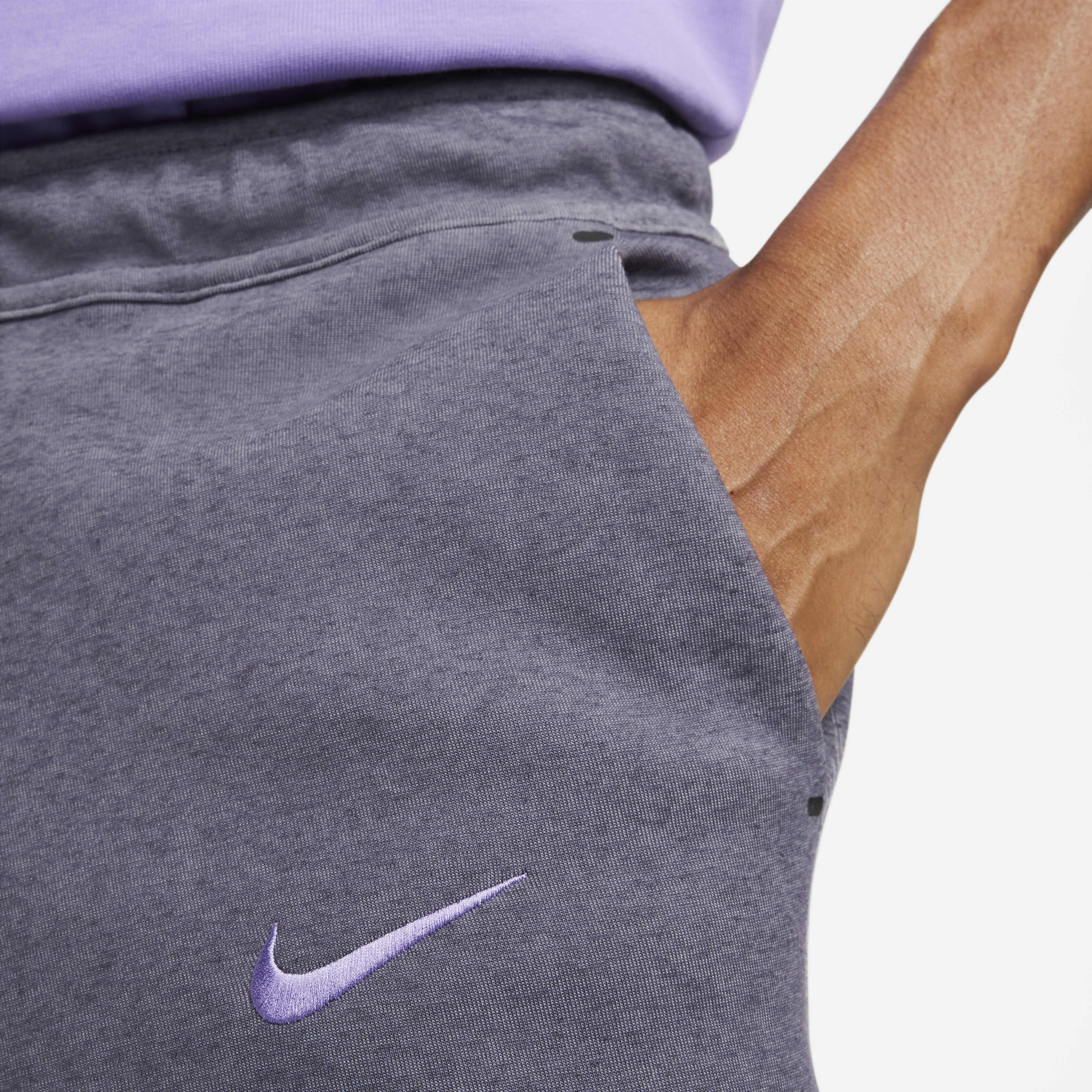 ليفربول F.C. تك فليس ثيرد image number 2