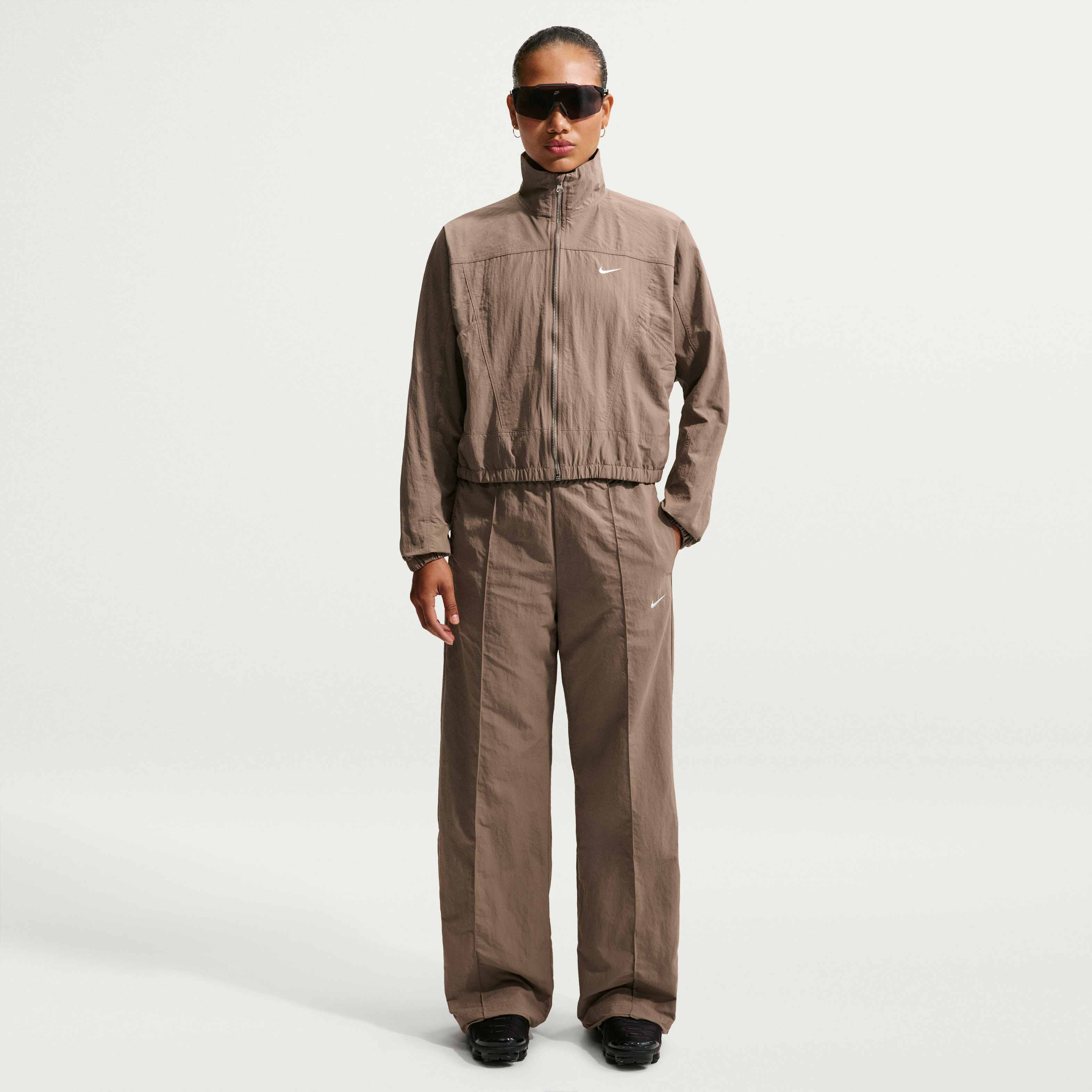 نايكي سبورتسوير ايفريثنج ووفنز image number 0