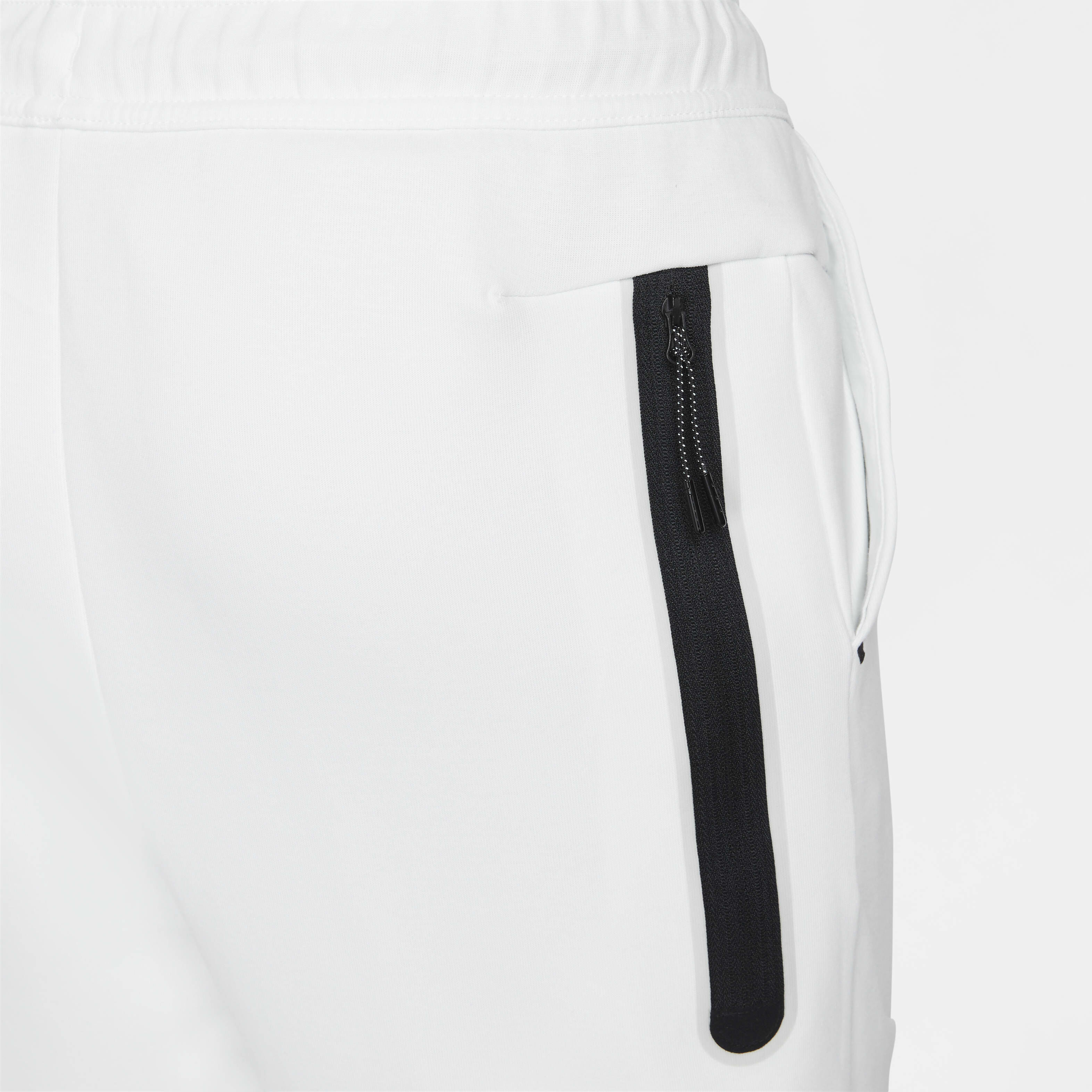 نايكي سبورتسوير تَك فليس image number 3