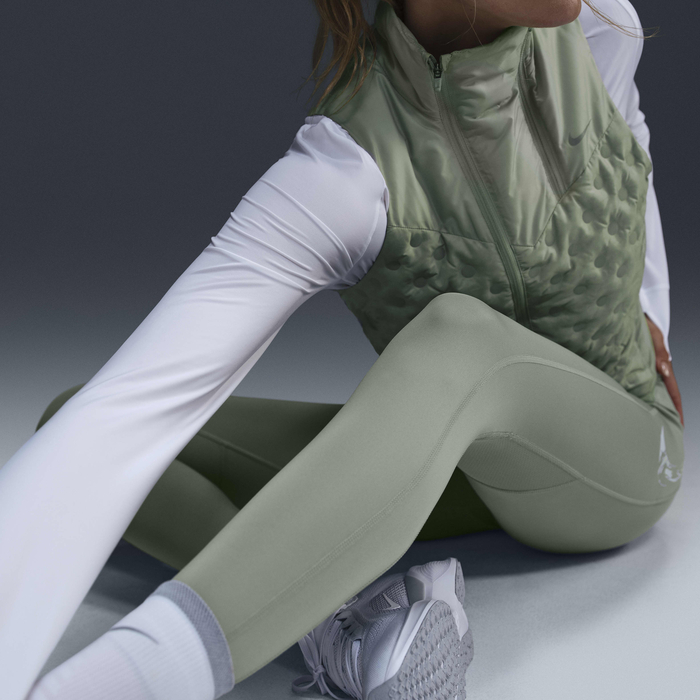 Nike Fast image number 4 Nike Fast image number 4