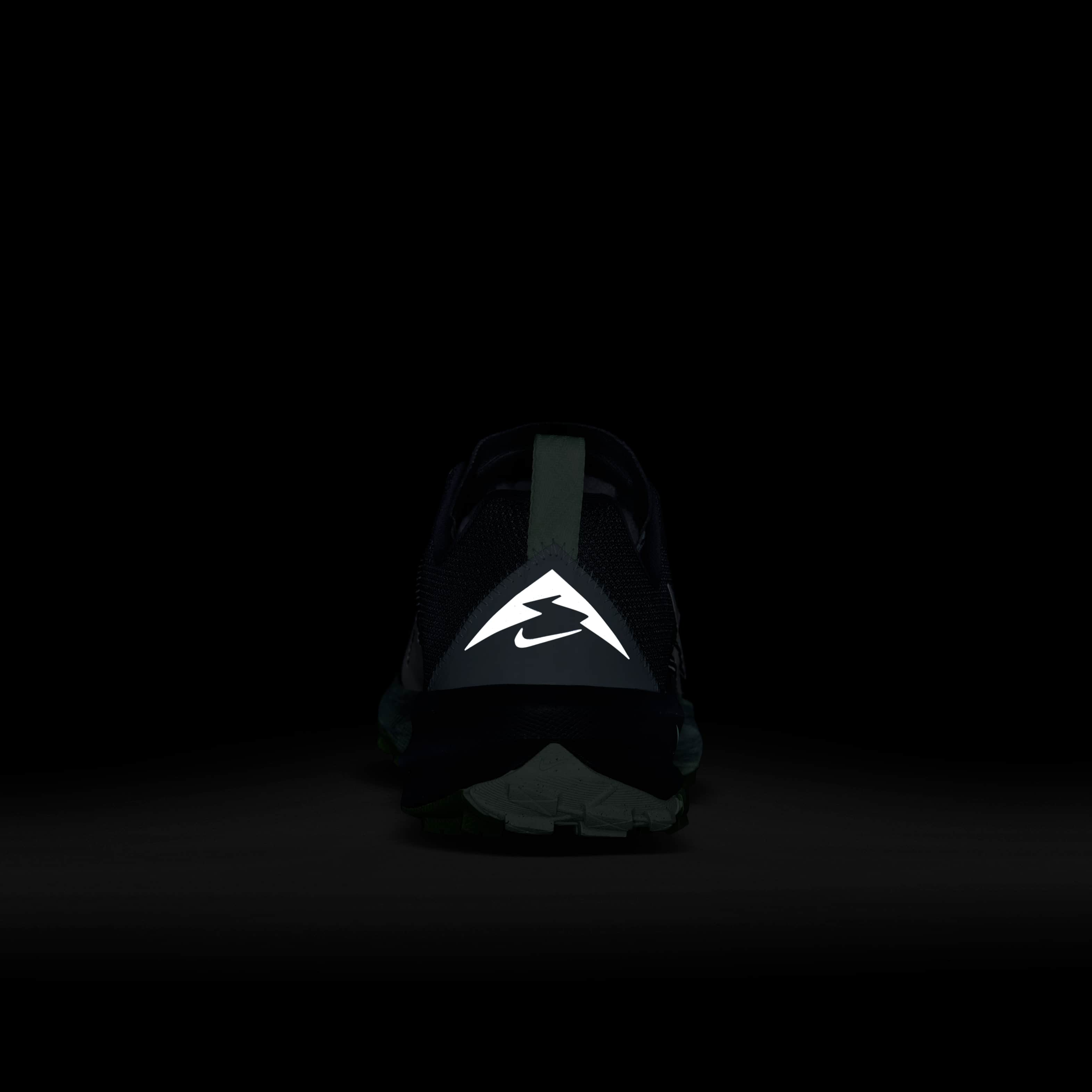 Nike Air Max Pulse image number 9