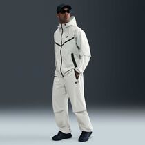 Nike Tech
