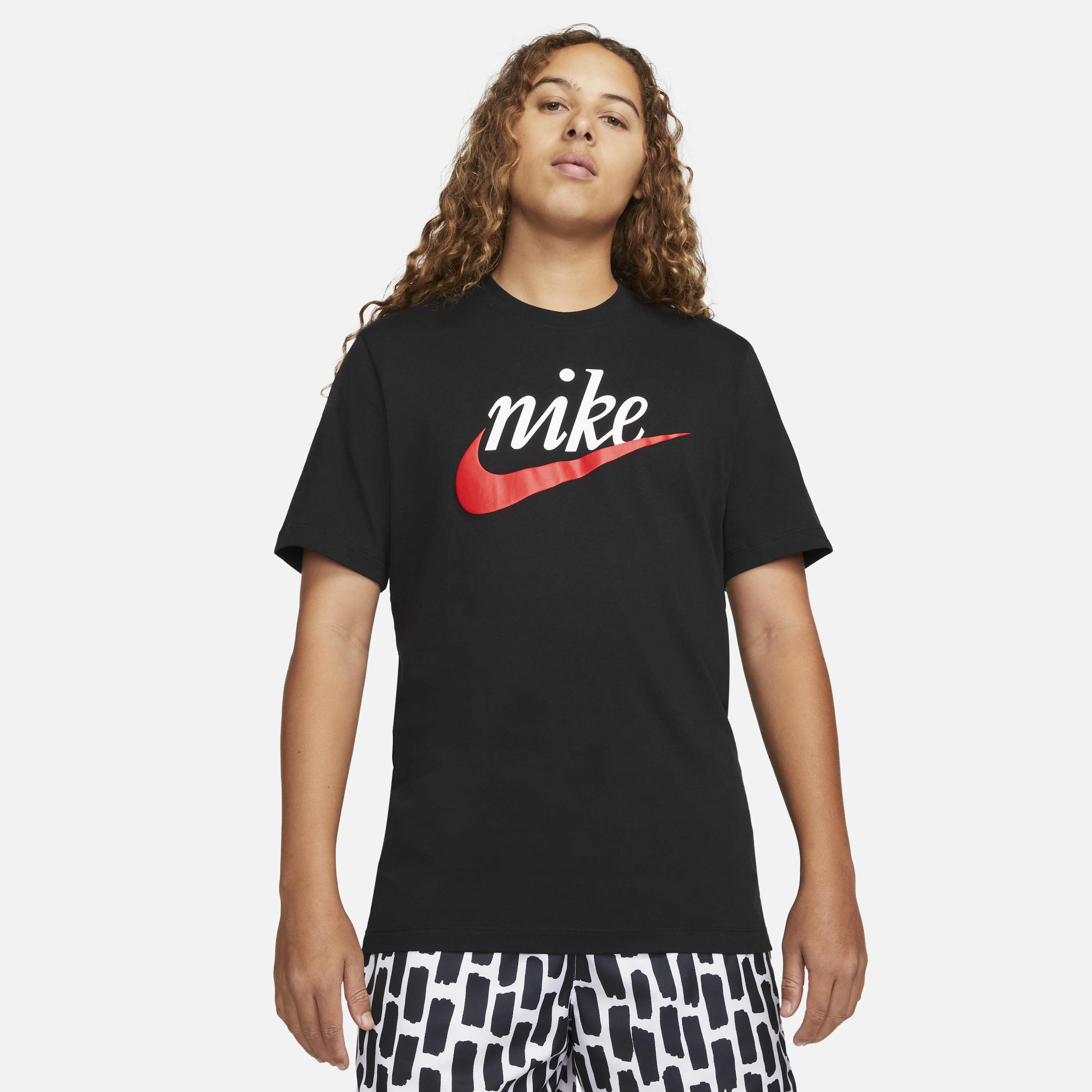 Nike Sportswear image number 0