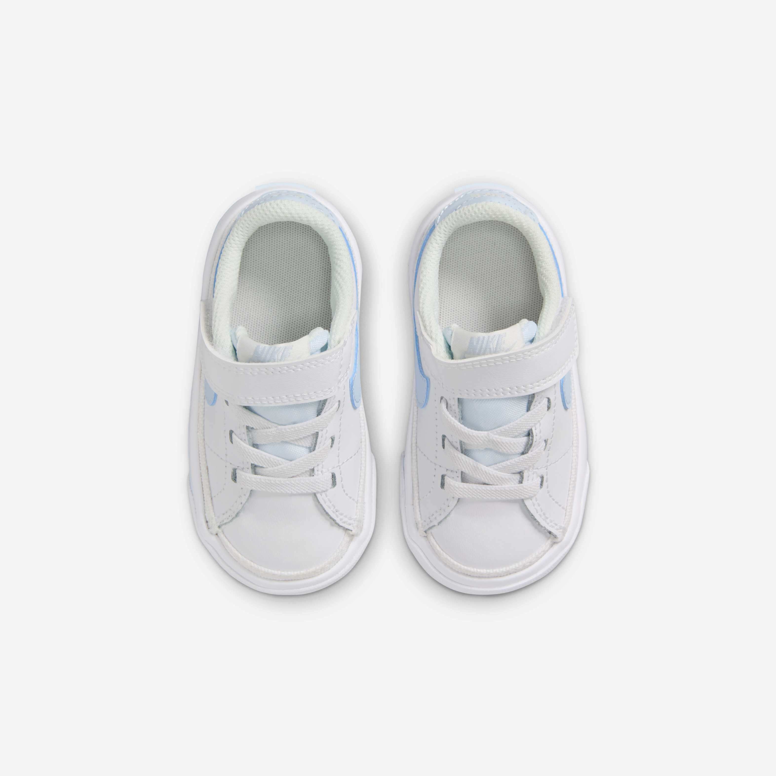 NikeCourt Legacy image number 3