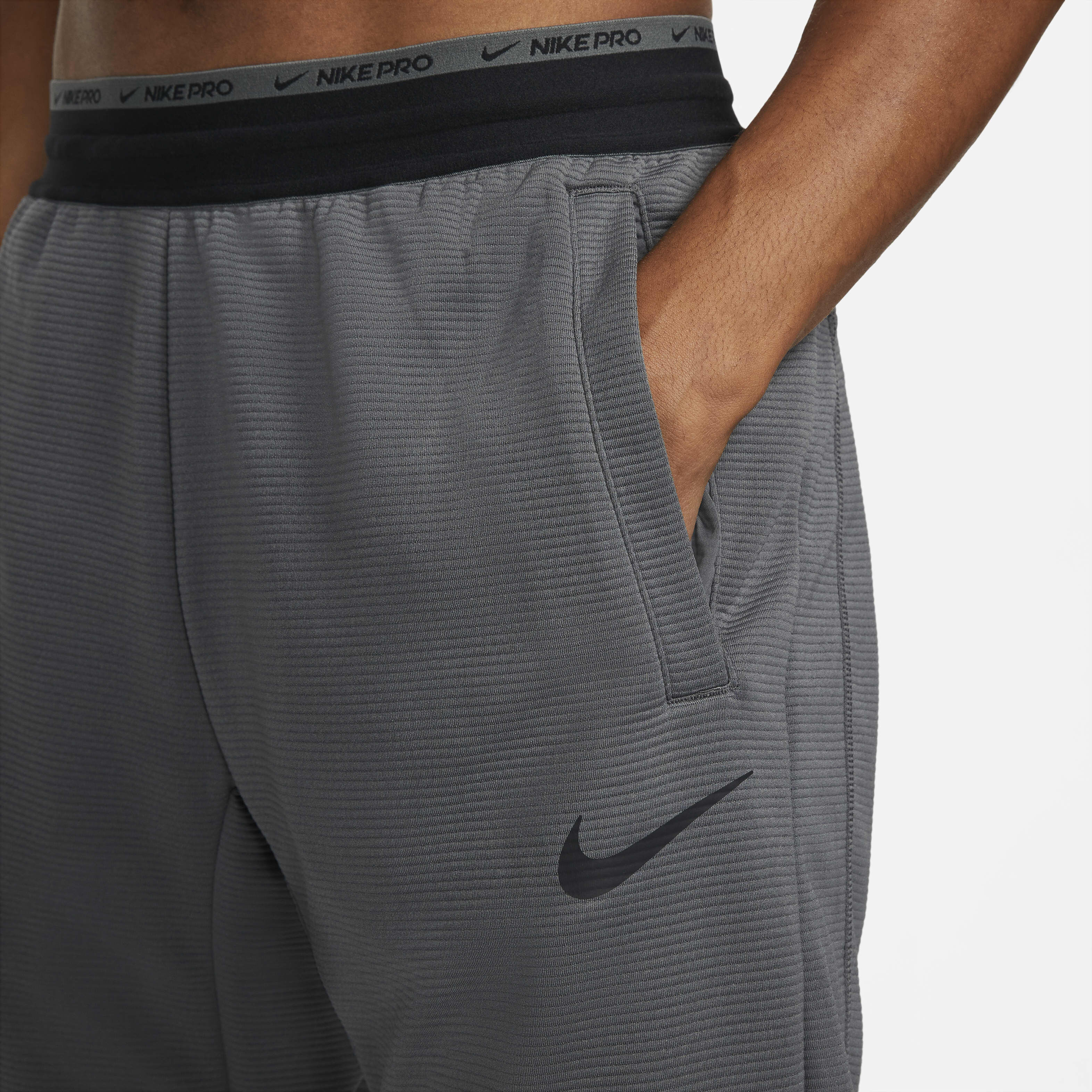 Nike Pro image number 2