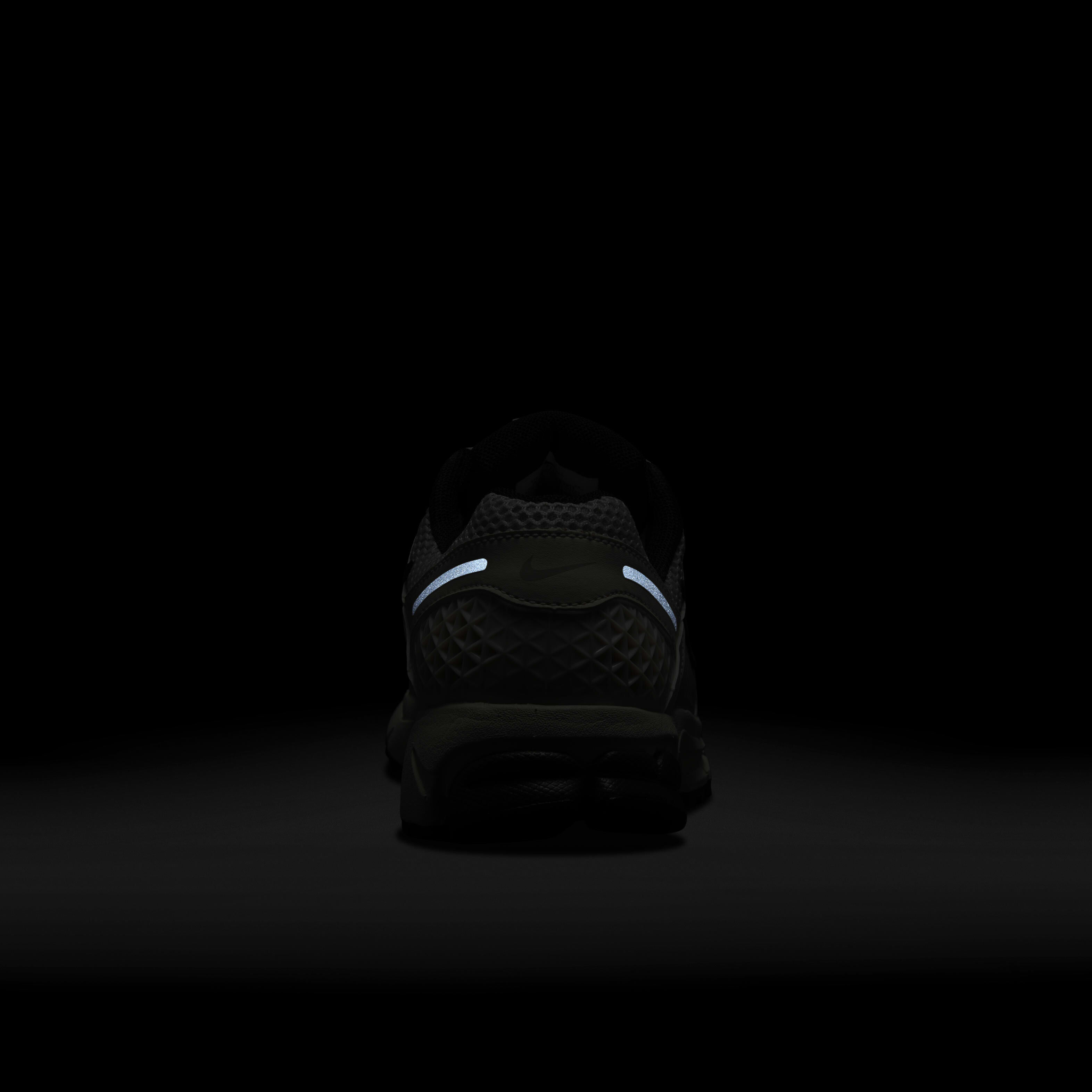 Nike Zoom Vomero 5 image number 10