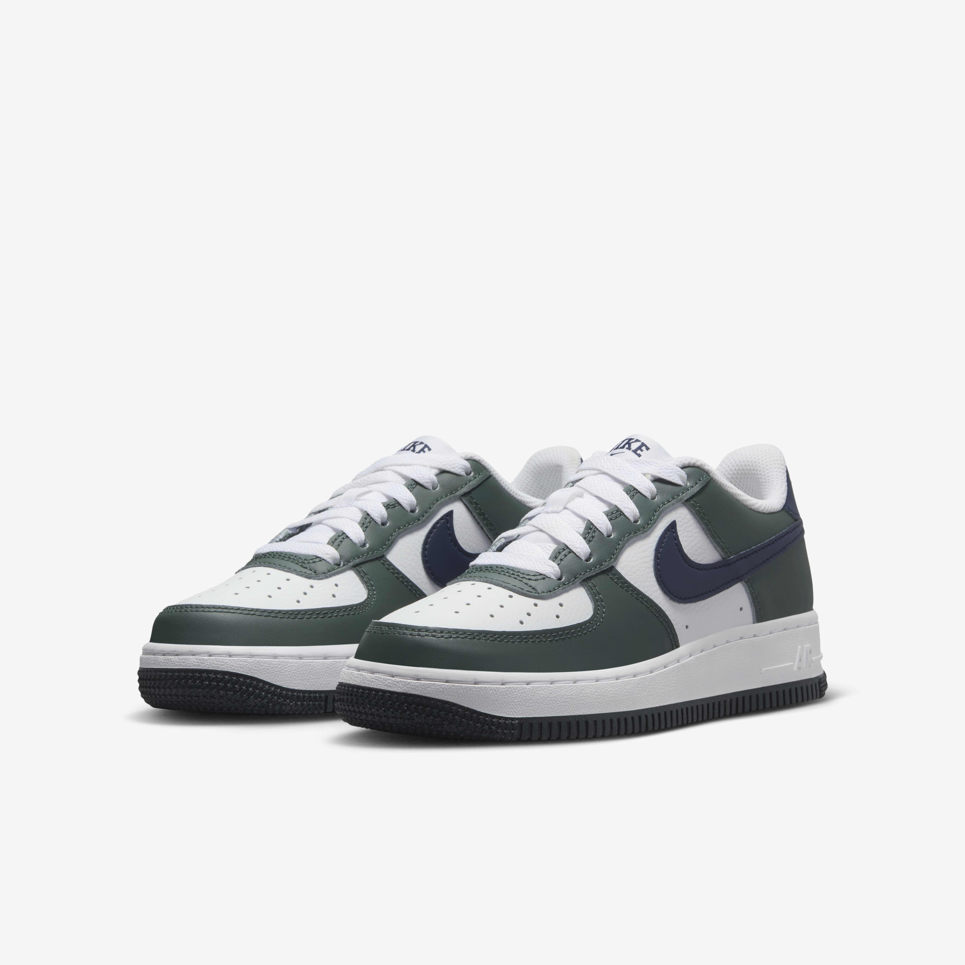Nike Air Force 1 image number 4