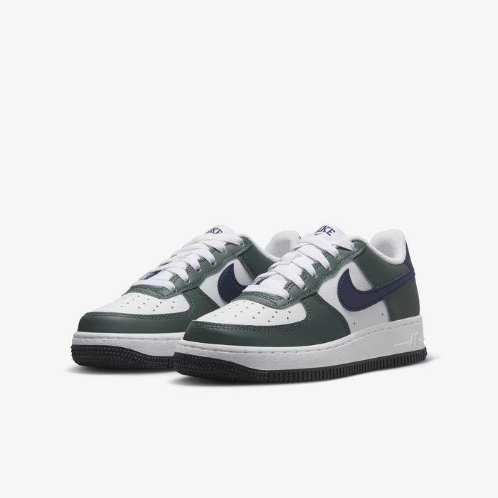 Nike Air Force 1 image number 4 Nike Air Force 1 image number 4