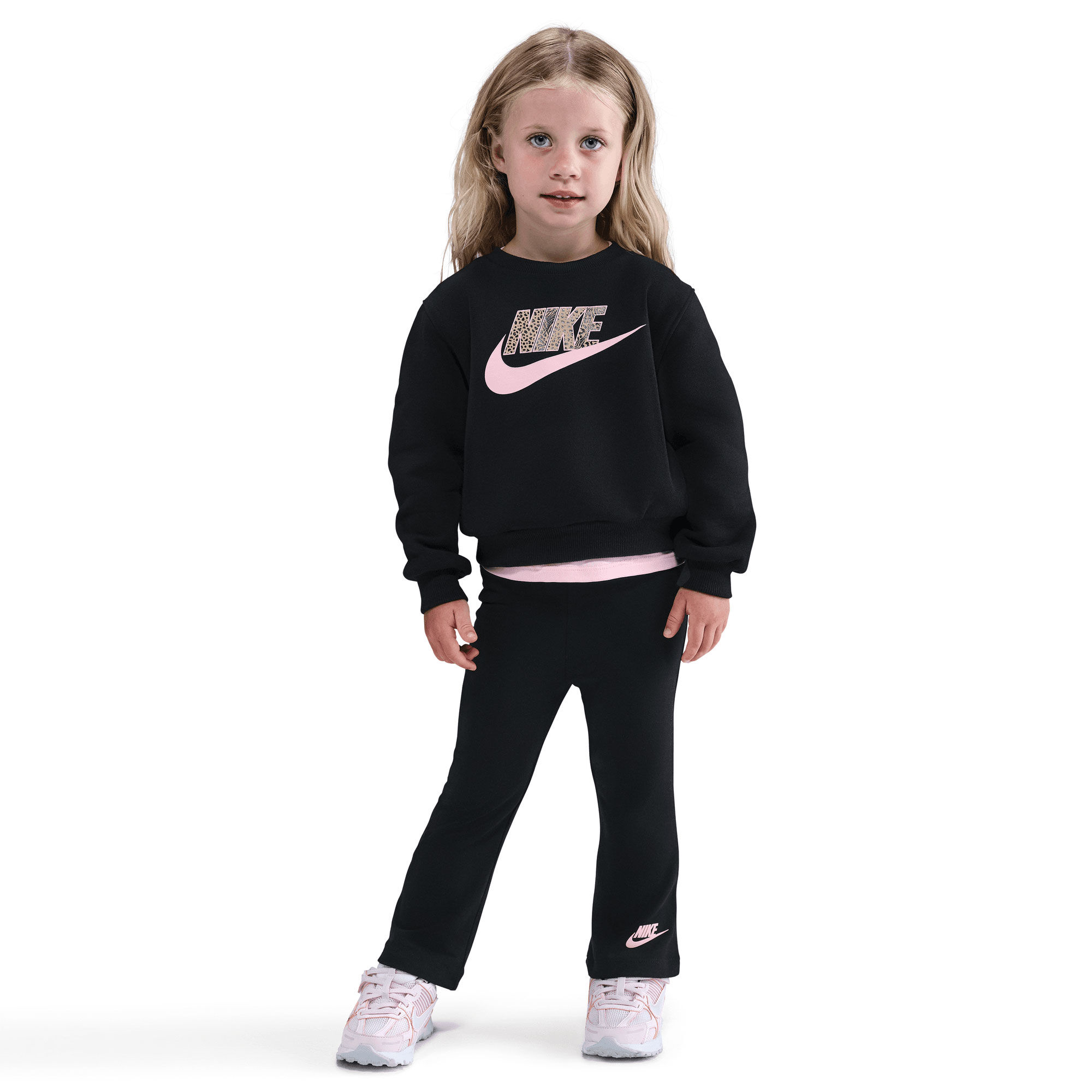 Nike Wild Warmth image number 1