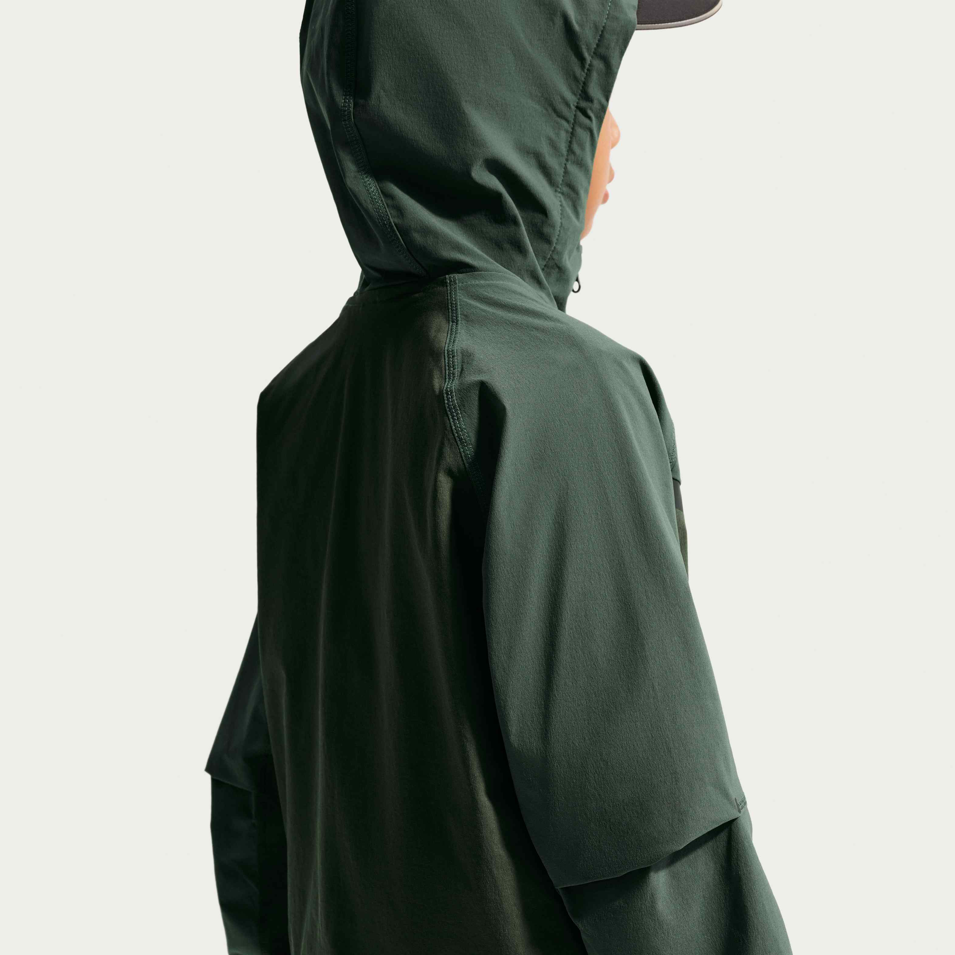 نايكي تك image number 4