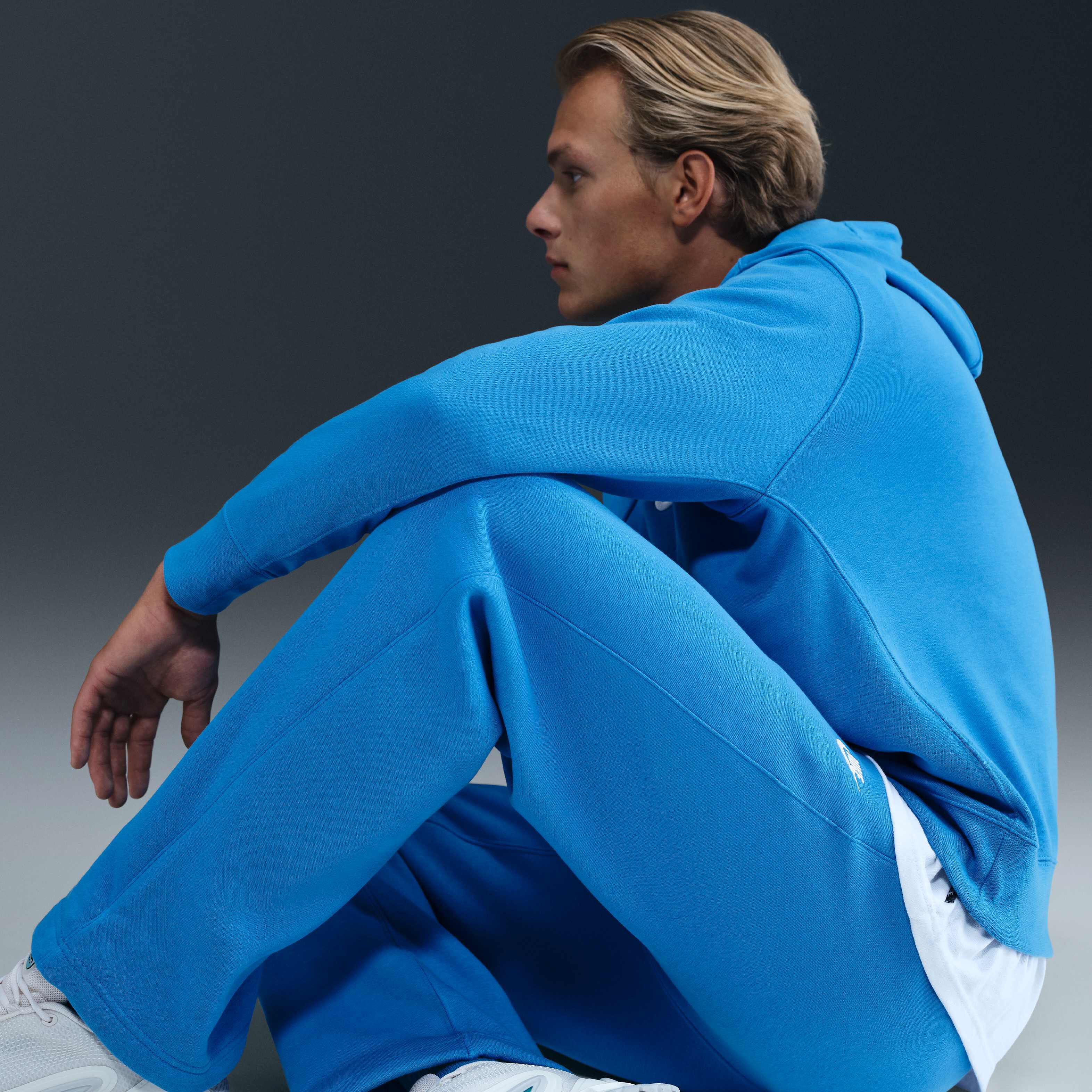 نايكي سبورتسوير كلوب image number 4