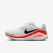Nike Structure 26