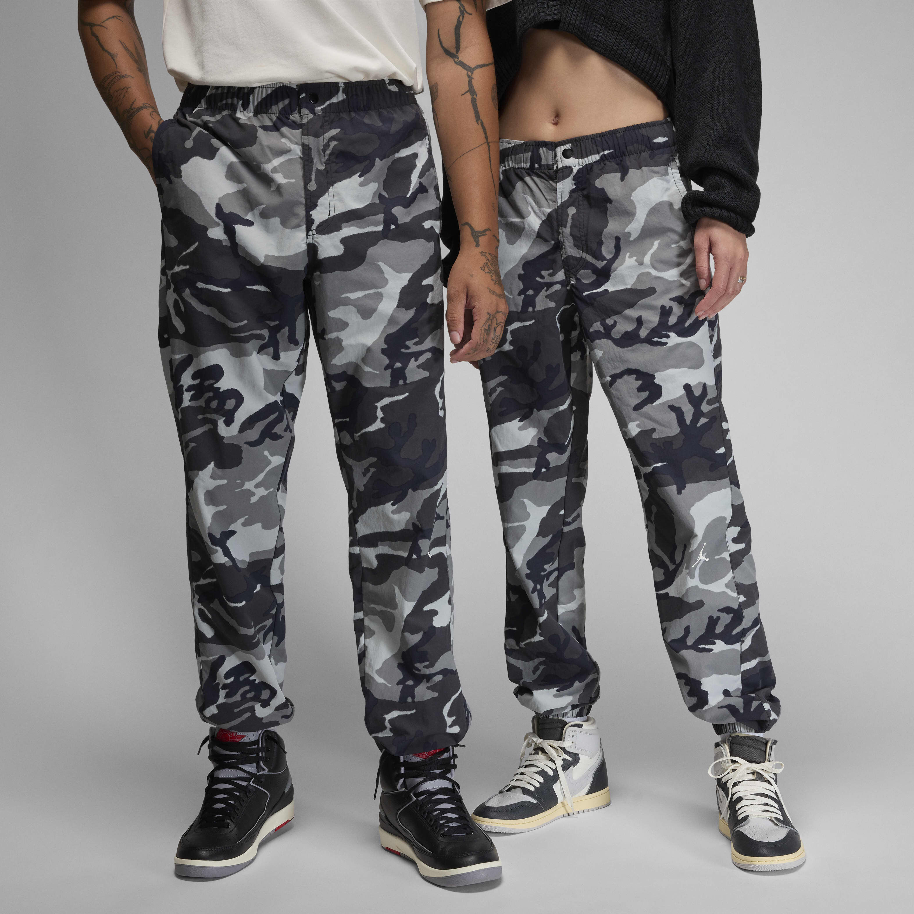 Men's gray camo pants new arrivals