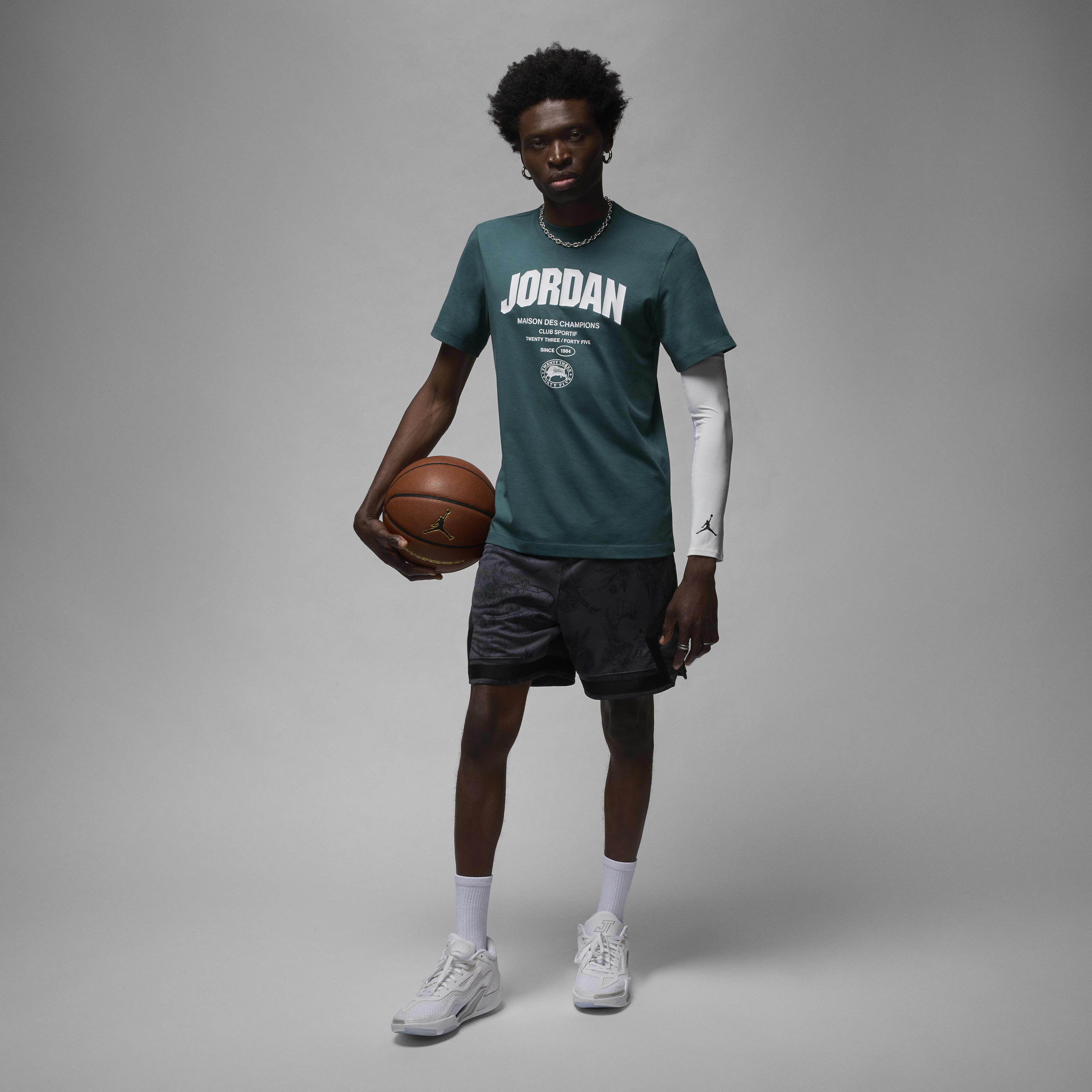 Jordan Sport image number 5