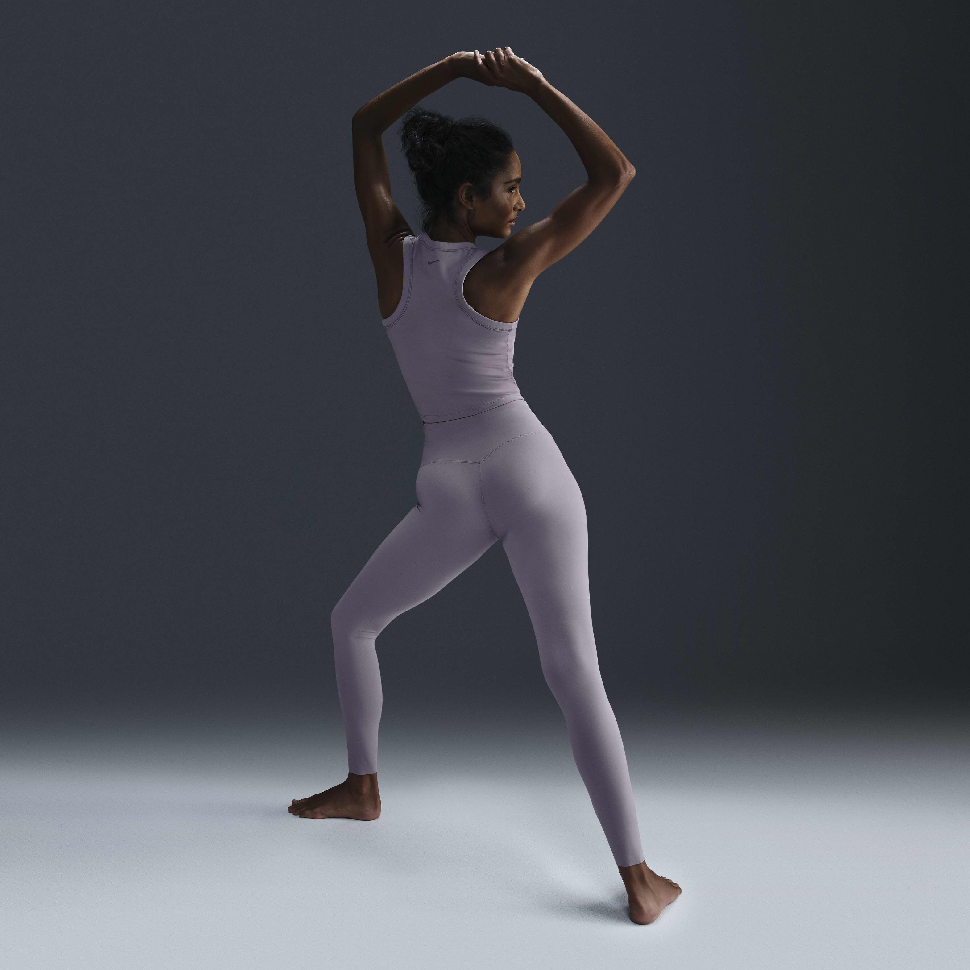 نايكي ون فيتد image number 4