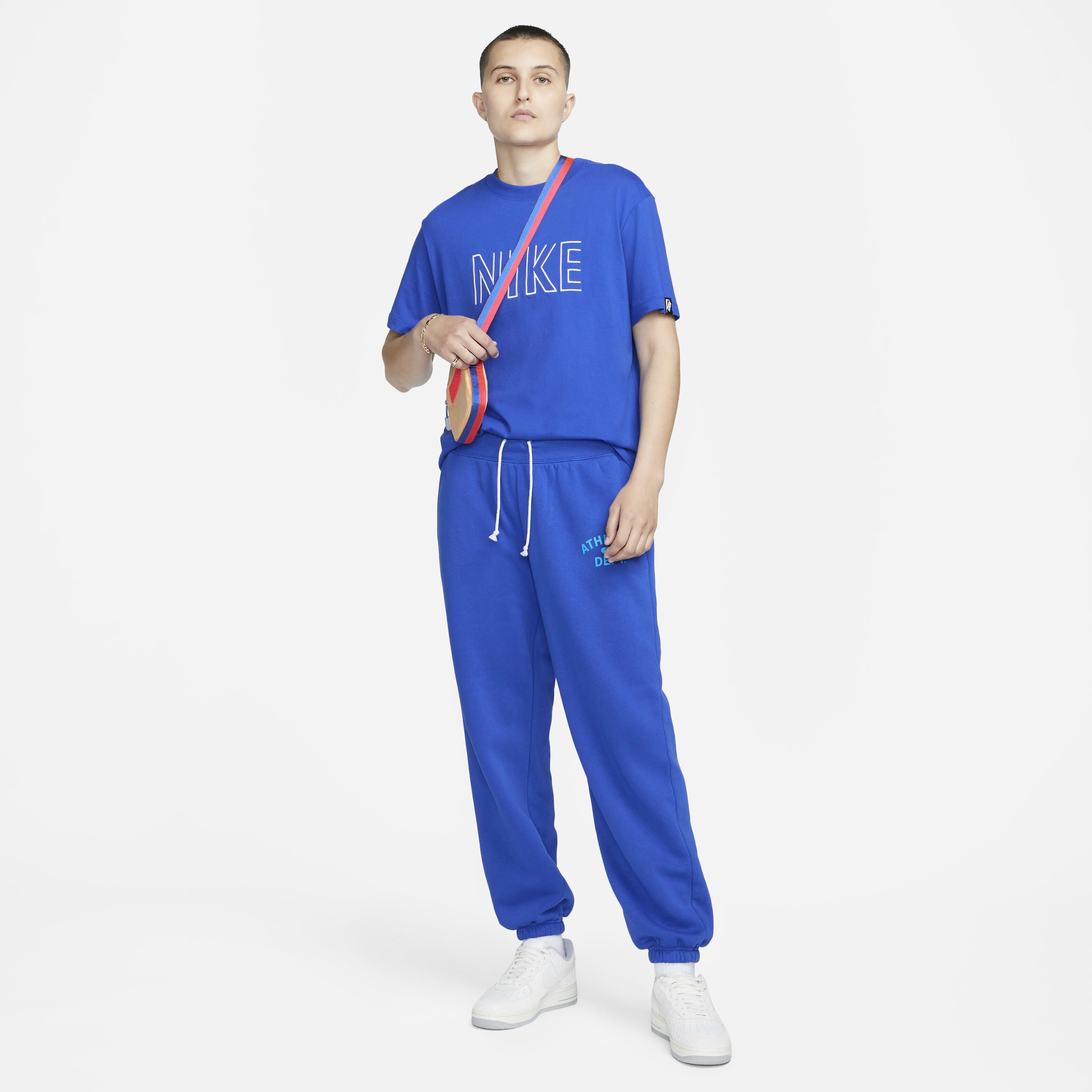 نايكي سبورتسوير image number 5