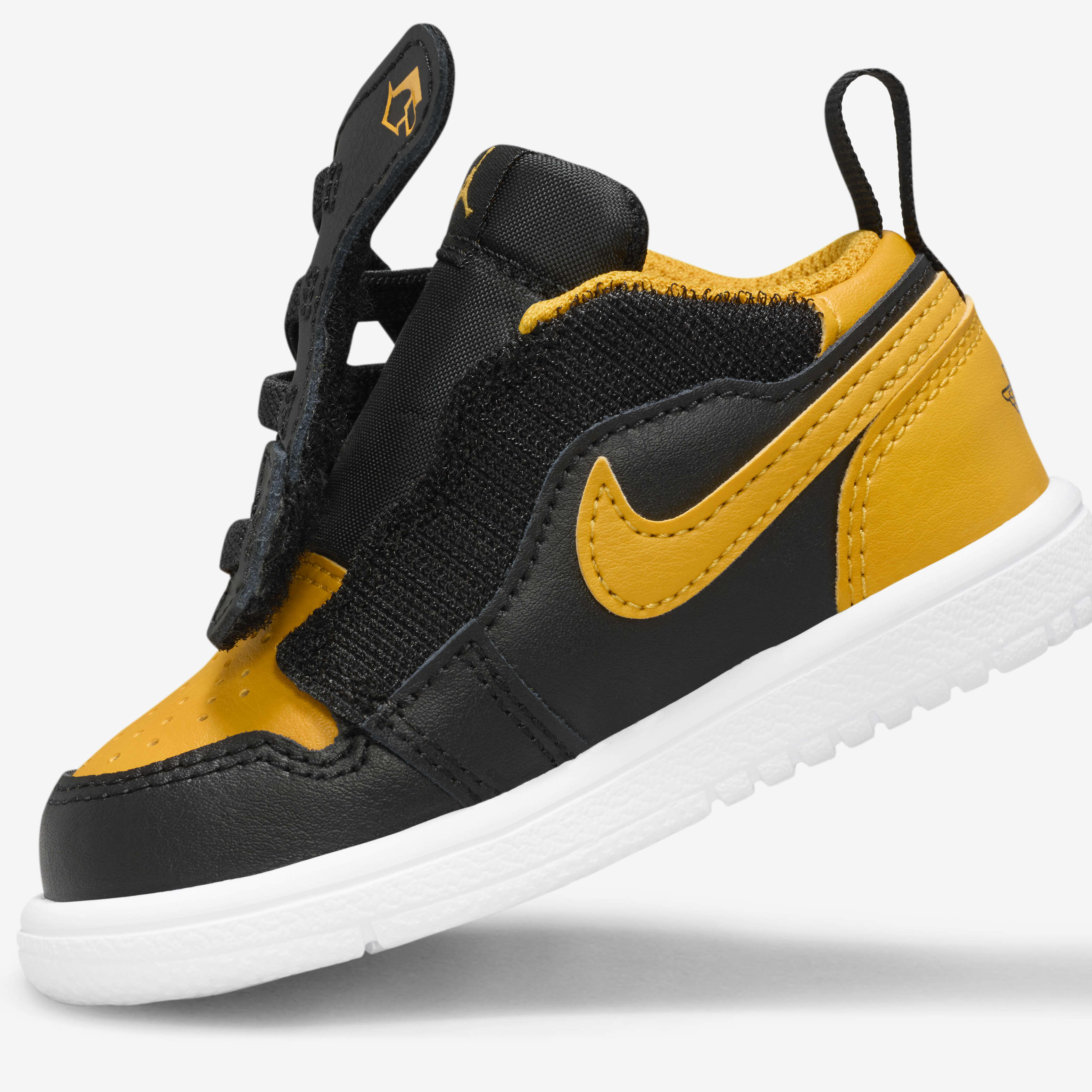 Jordan 1 Low Alt image number 7