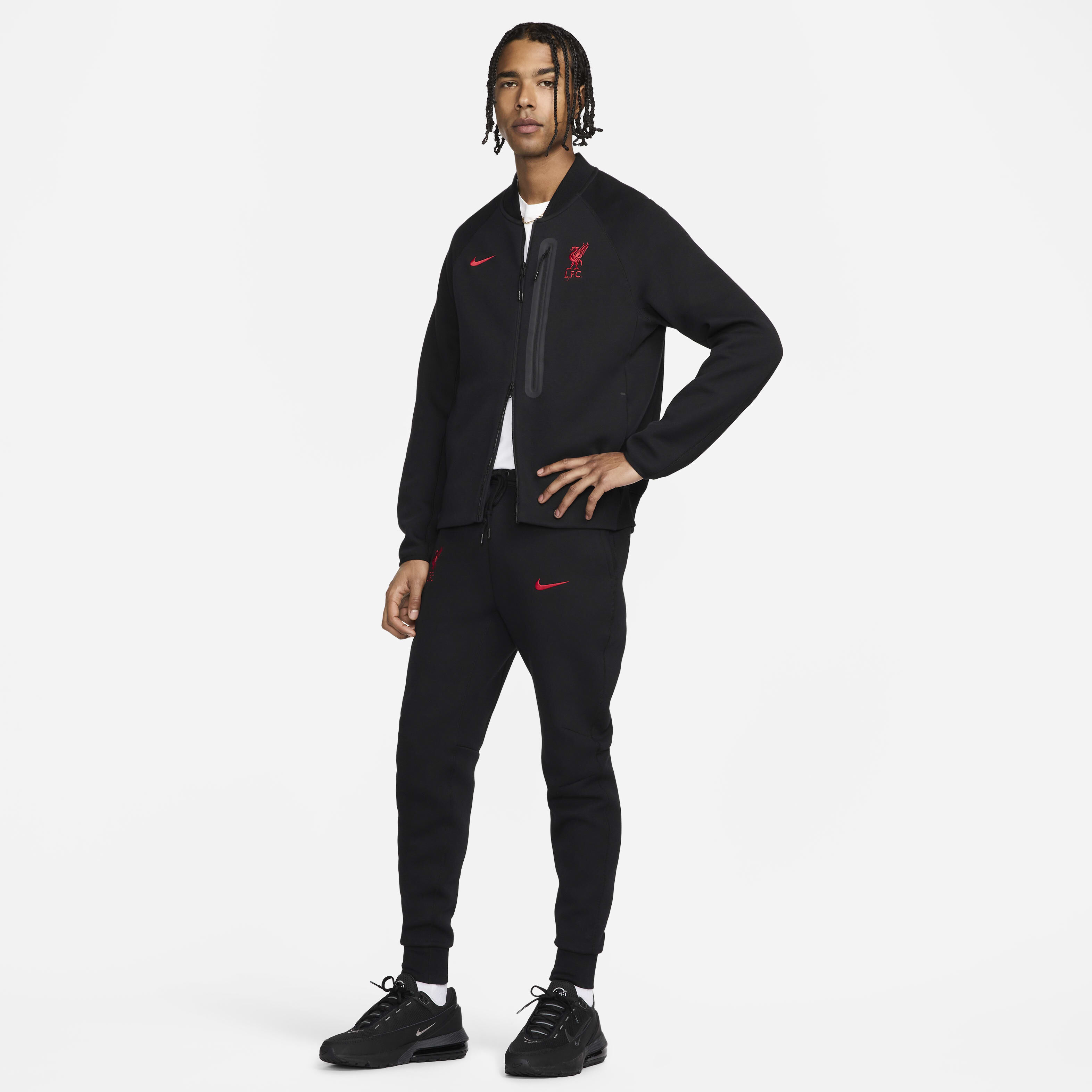 Liverpool F.C. Tech Fleece image number 8