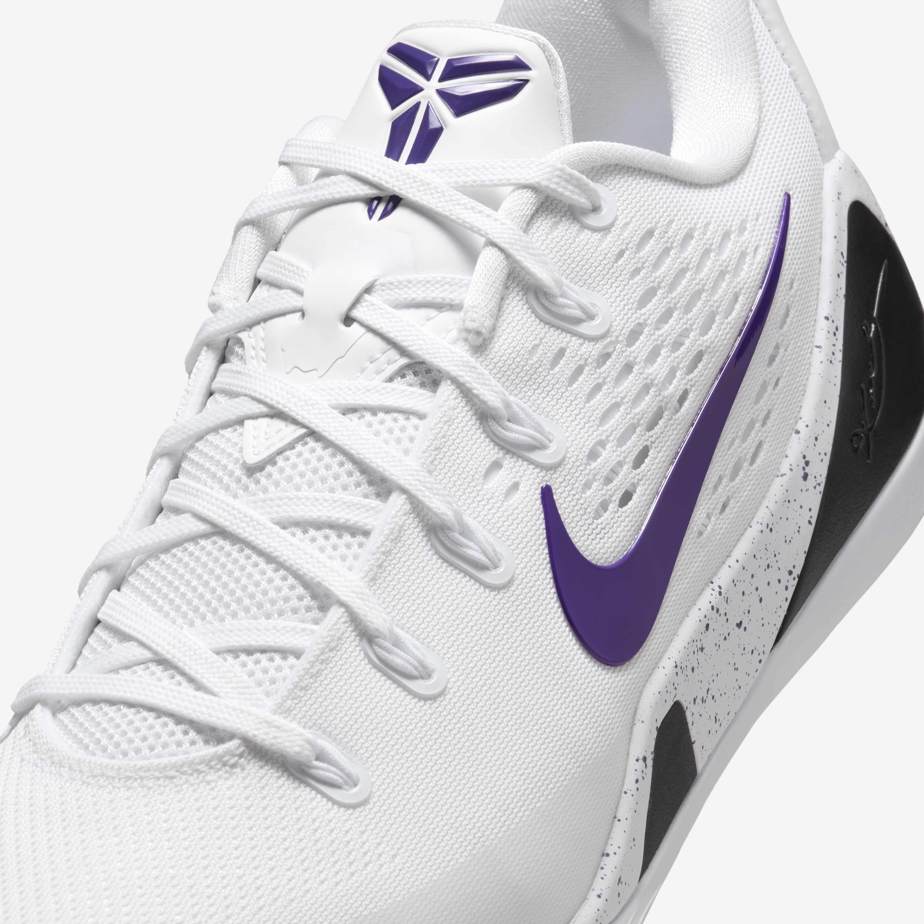 Buy Kobe IX Elite Low EM Protro Basketball Shoes - White/White