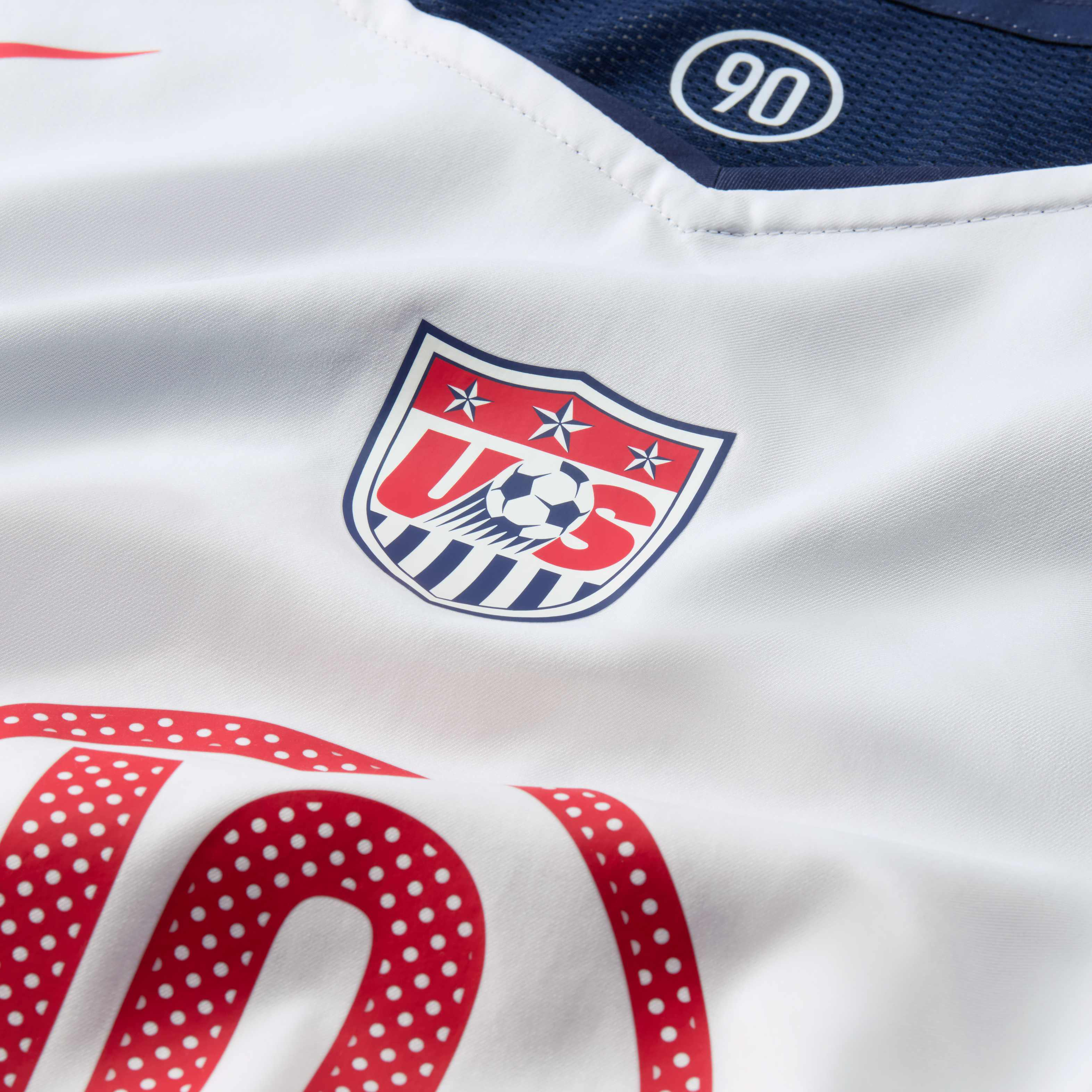 Landon Donovan USMNT 2004 Total 90 Reissue image number 5