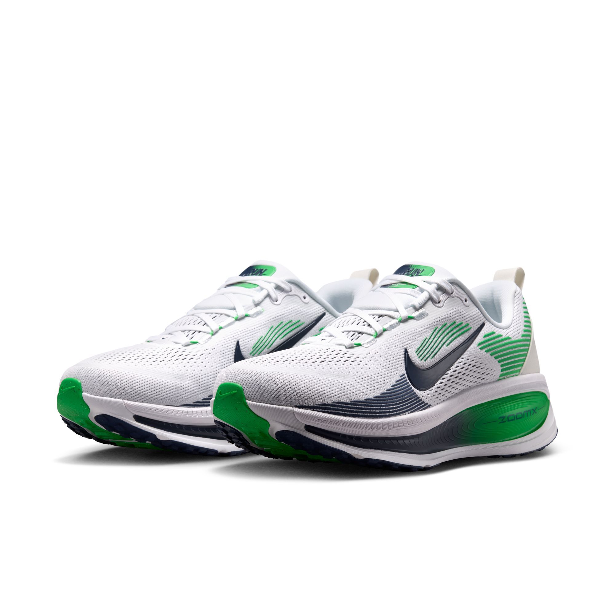 Nike Vomero 18 image number 2