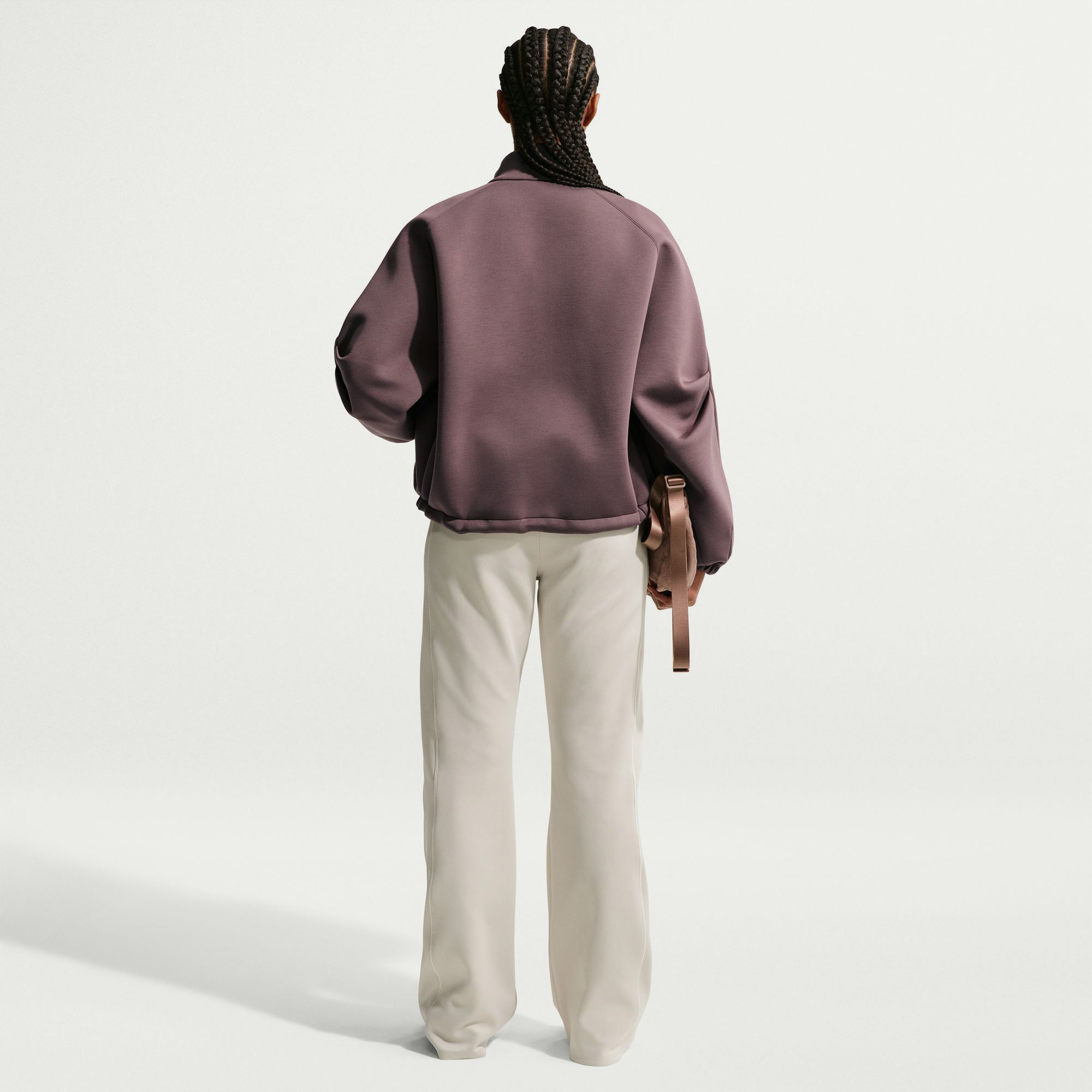 نايكي سبورتسوير image number 1