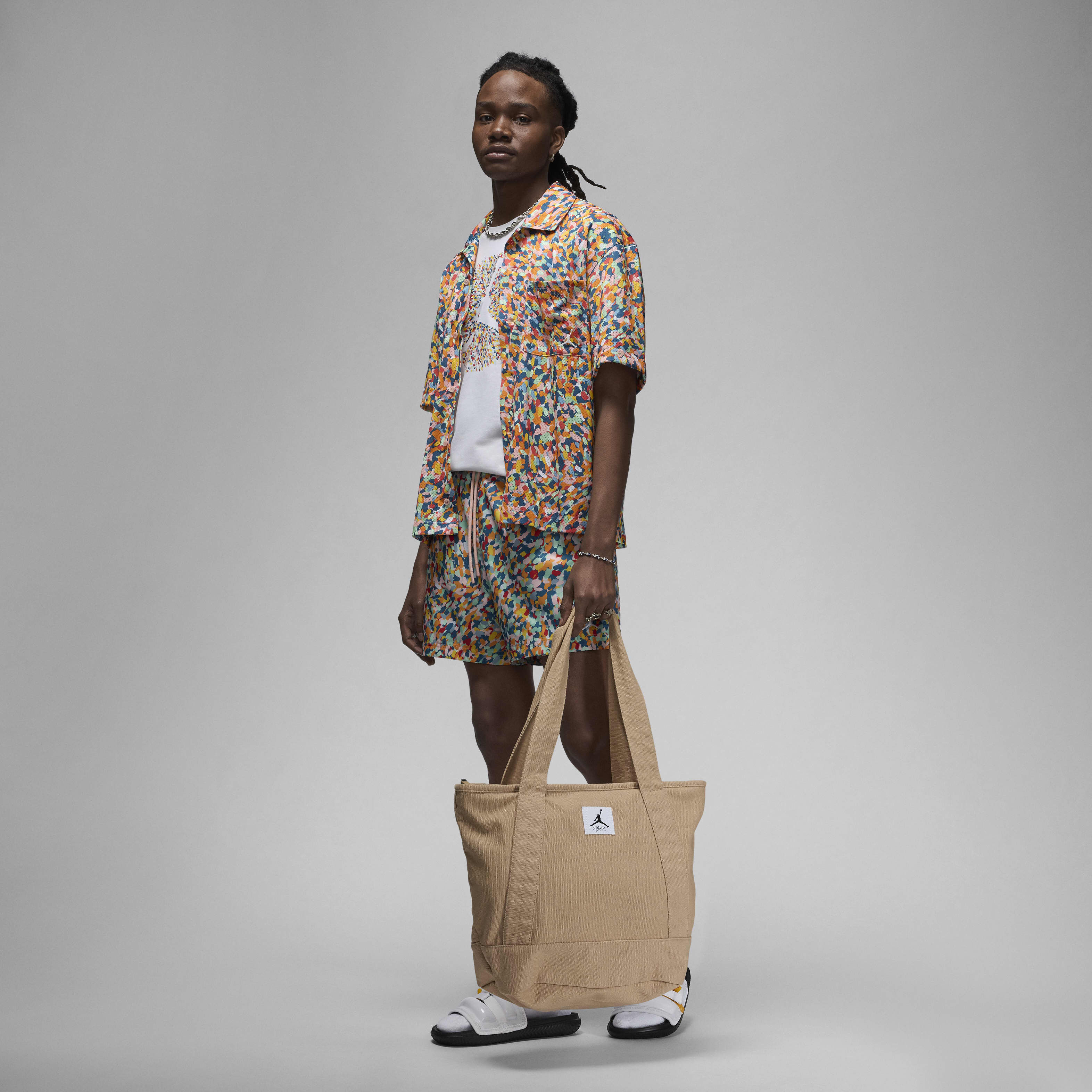 Jordan Essentials image number 4