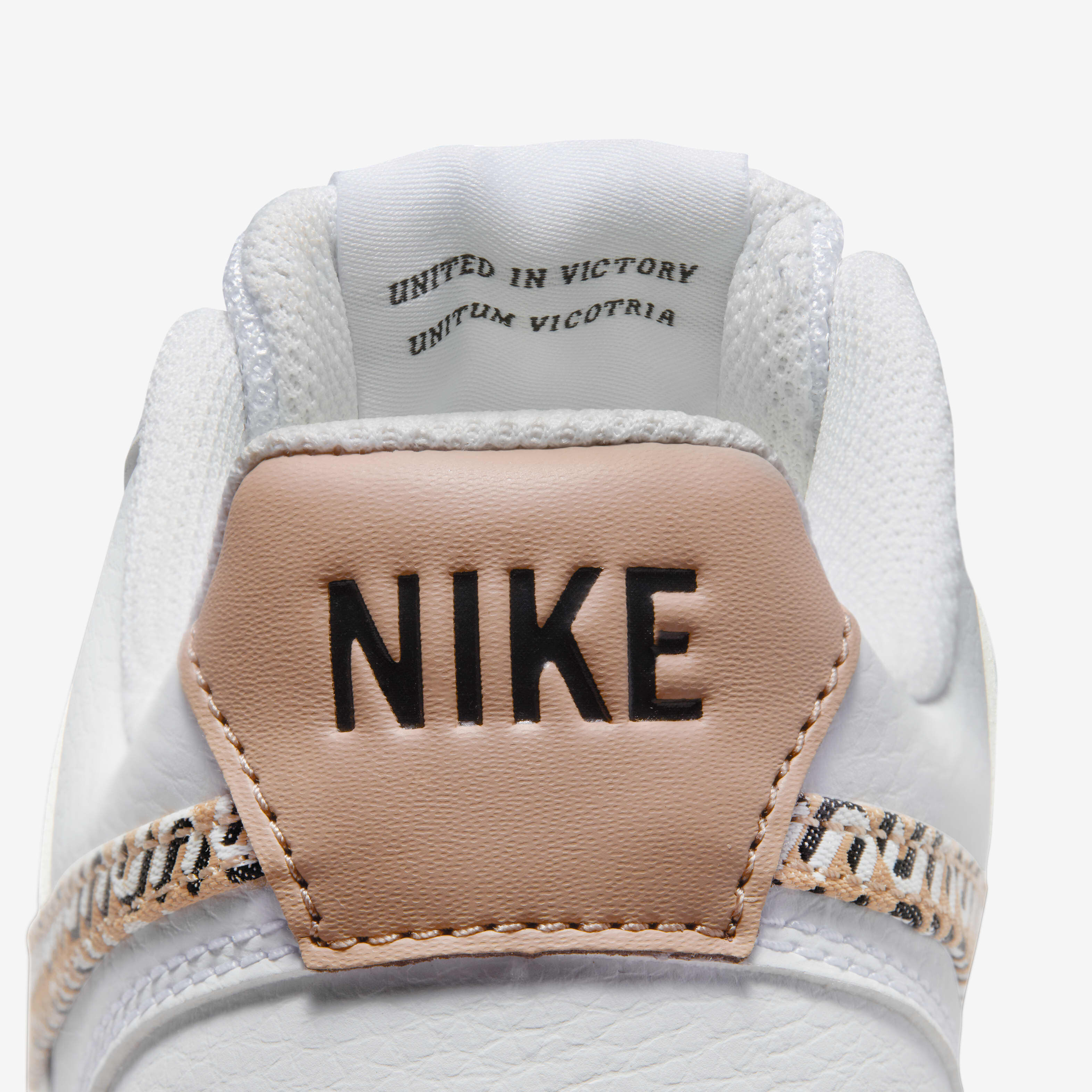 نايكي كورت فيجن لو نكست نيتشر image number 9