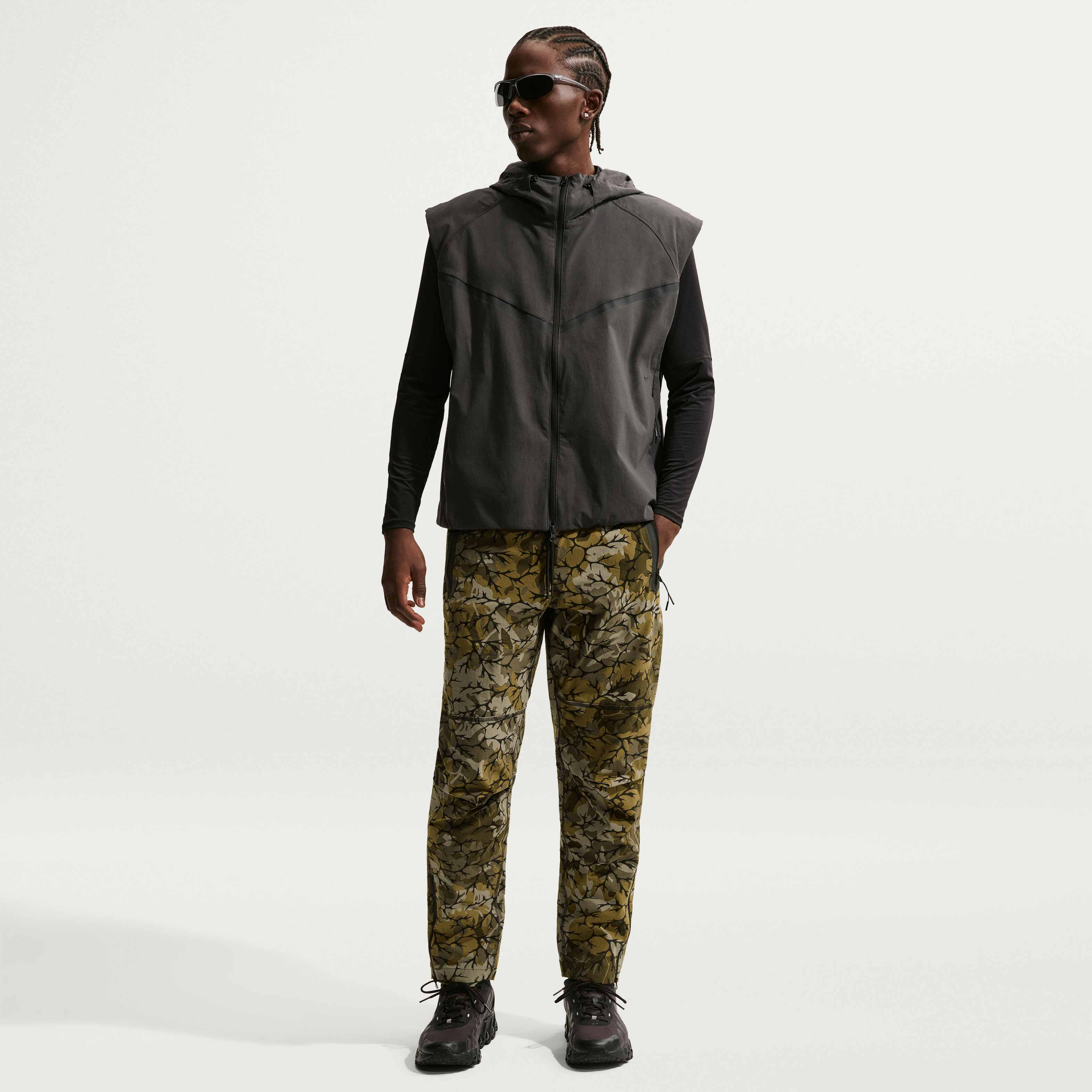 Nike Tech image number 0