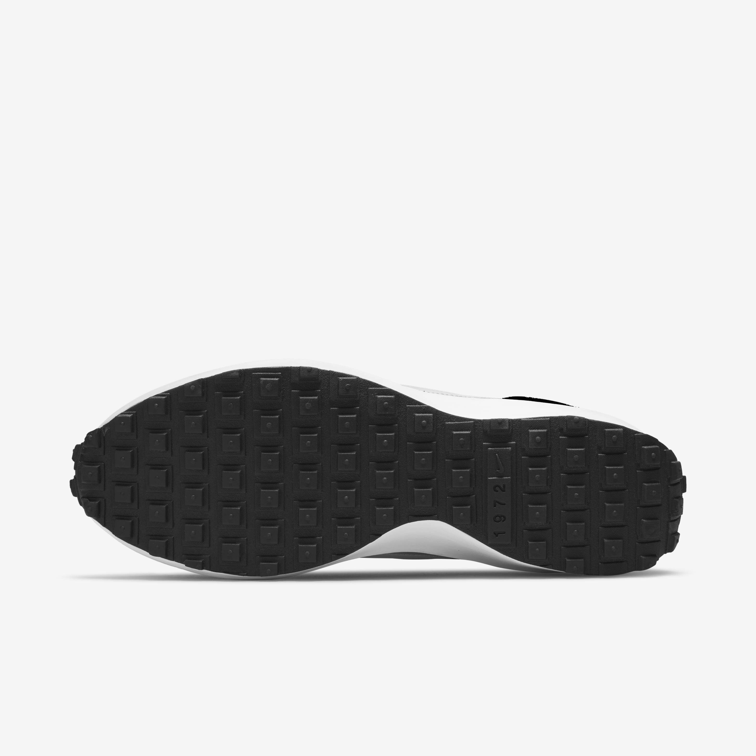 Nike Waffle Debut image number 2