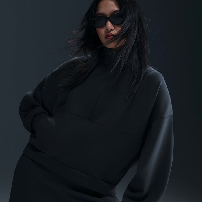 نايكي 24.7 امبوسبلي سوفت image number 2 نايكي 24.7 امبوسبلي سوفت image number 2