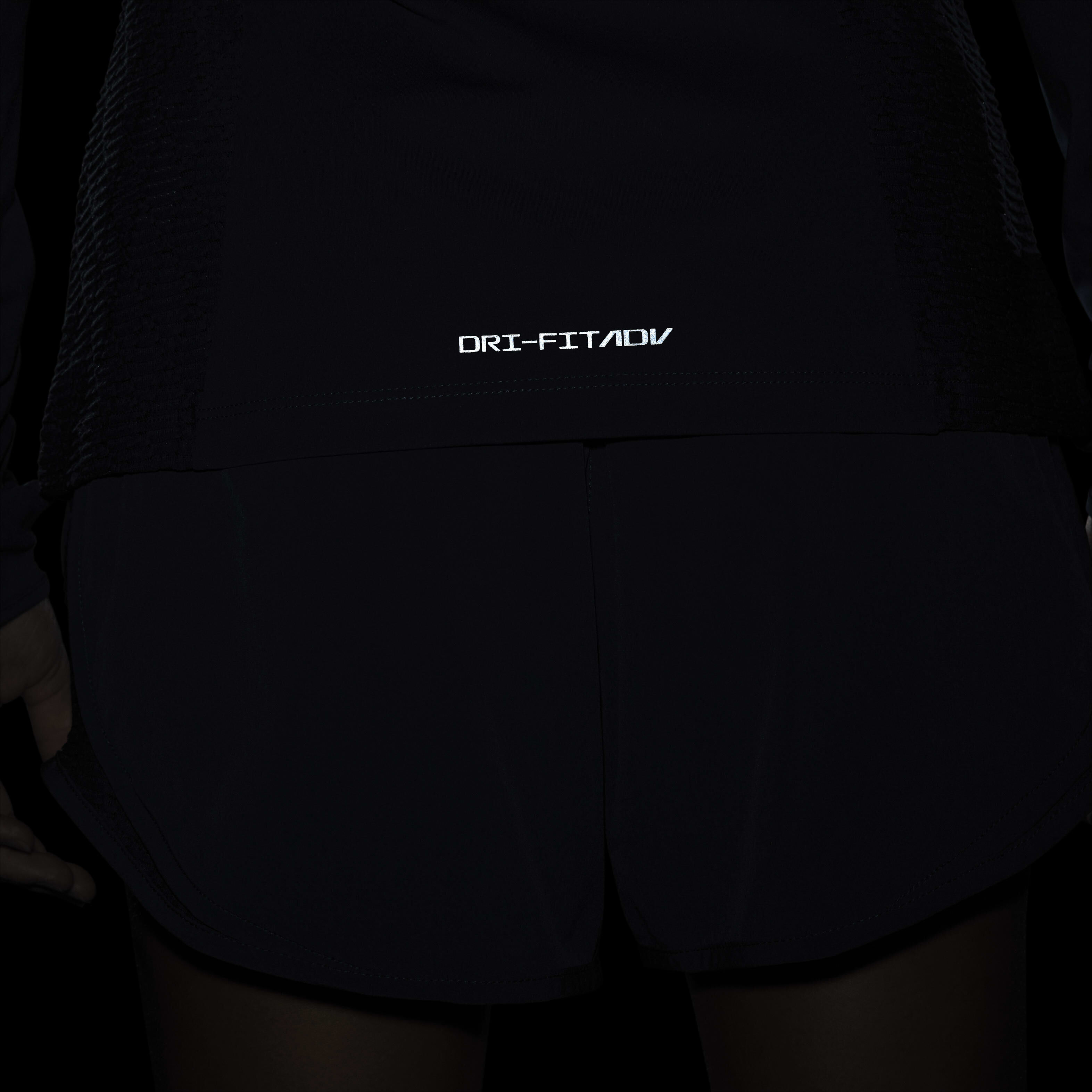 Nike Dri-FIT ADV Run Division image number 7