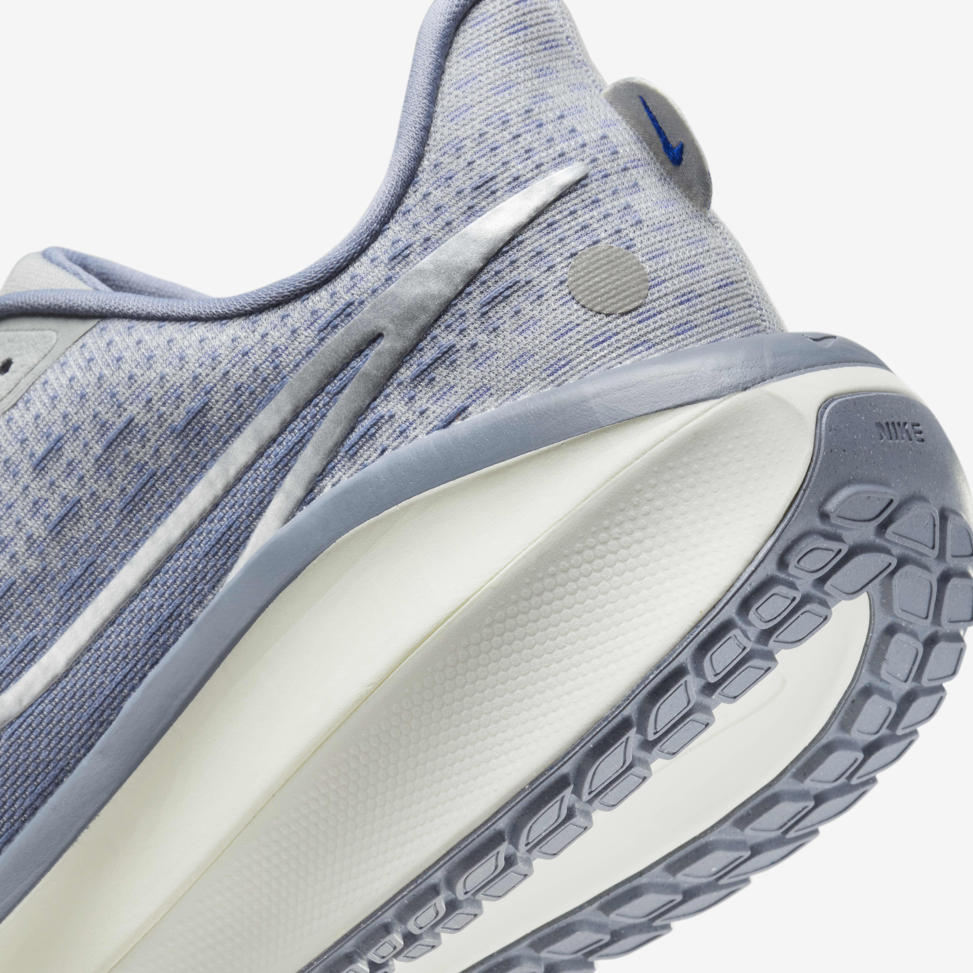 نايكي فوميرو 17 image number 7