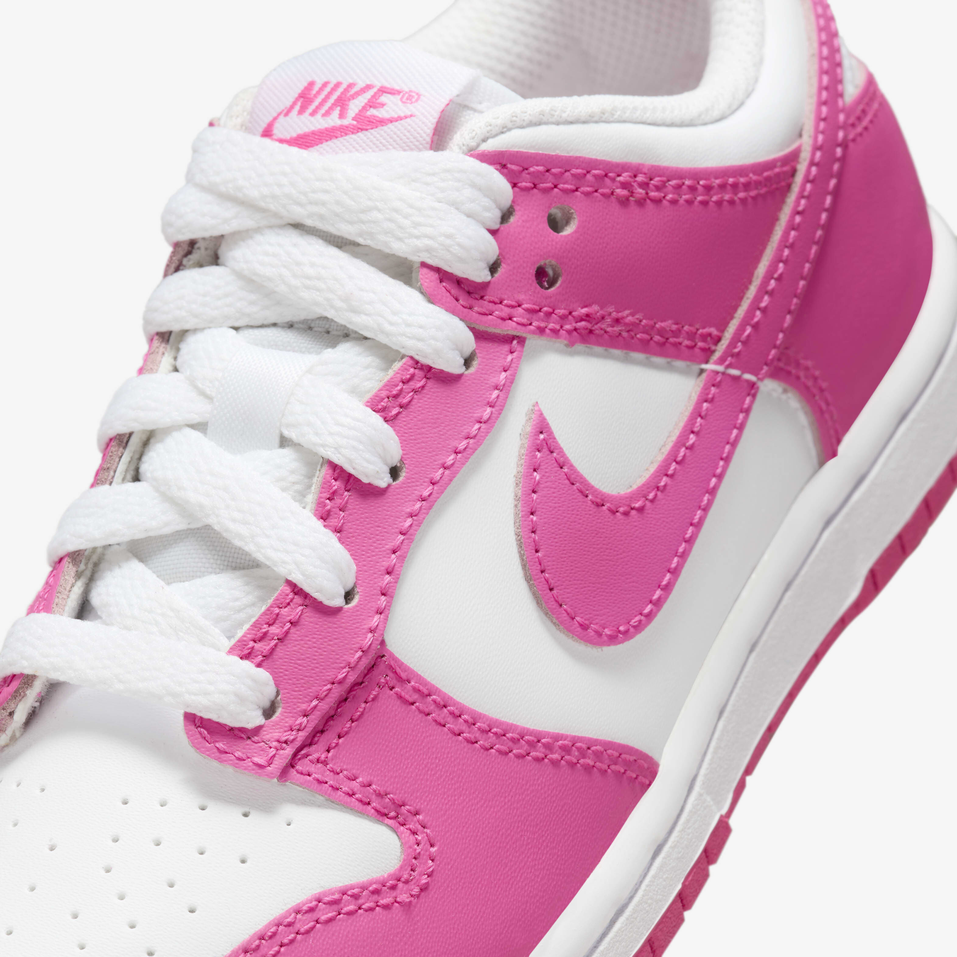 Nike Dunk Low image number 6