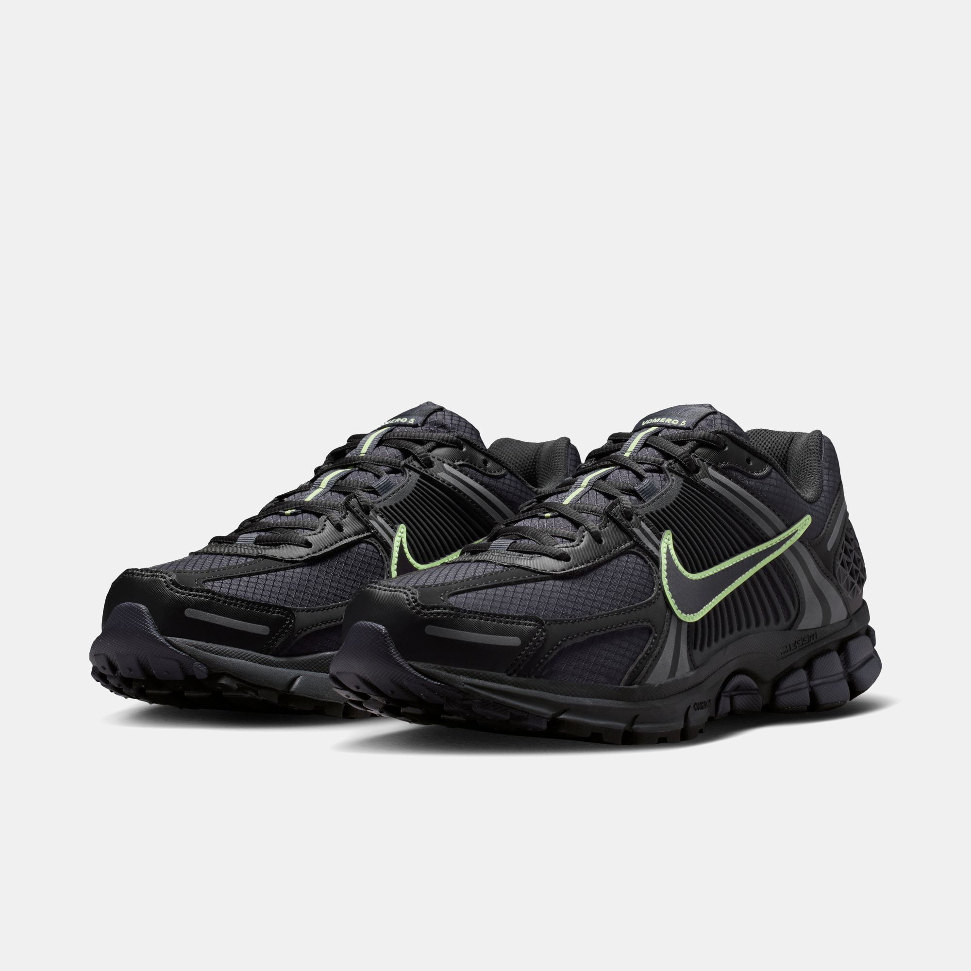 Nike Zoom Vomero 5 SE image number 2