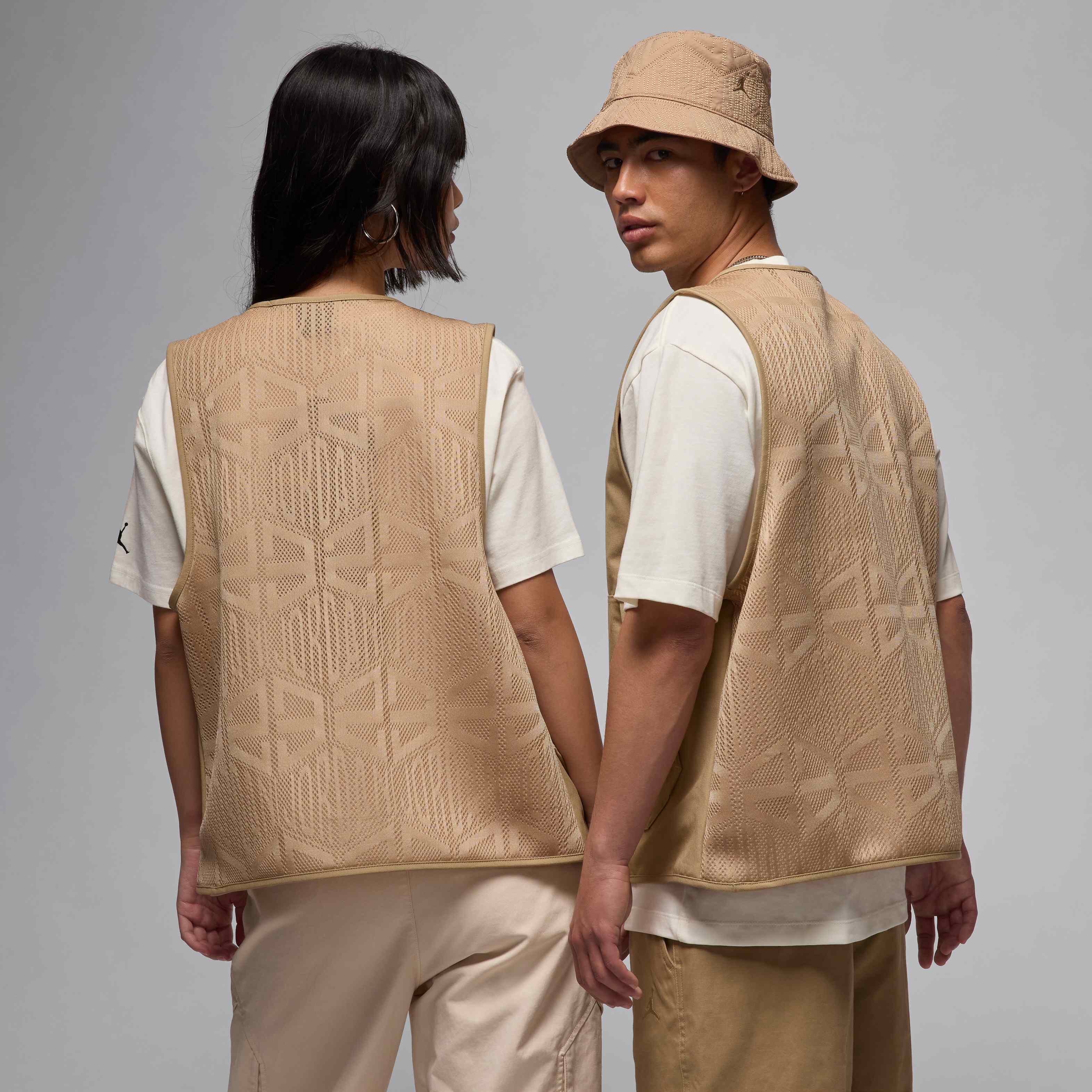 Jordan Essentials image number 1