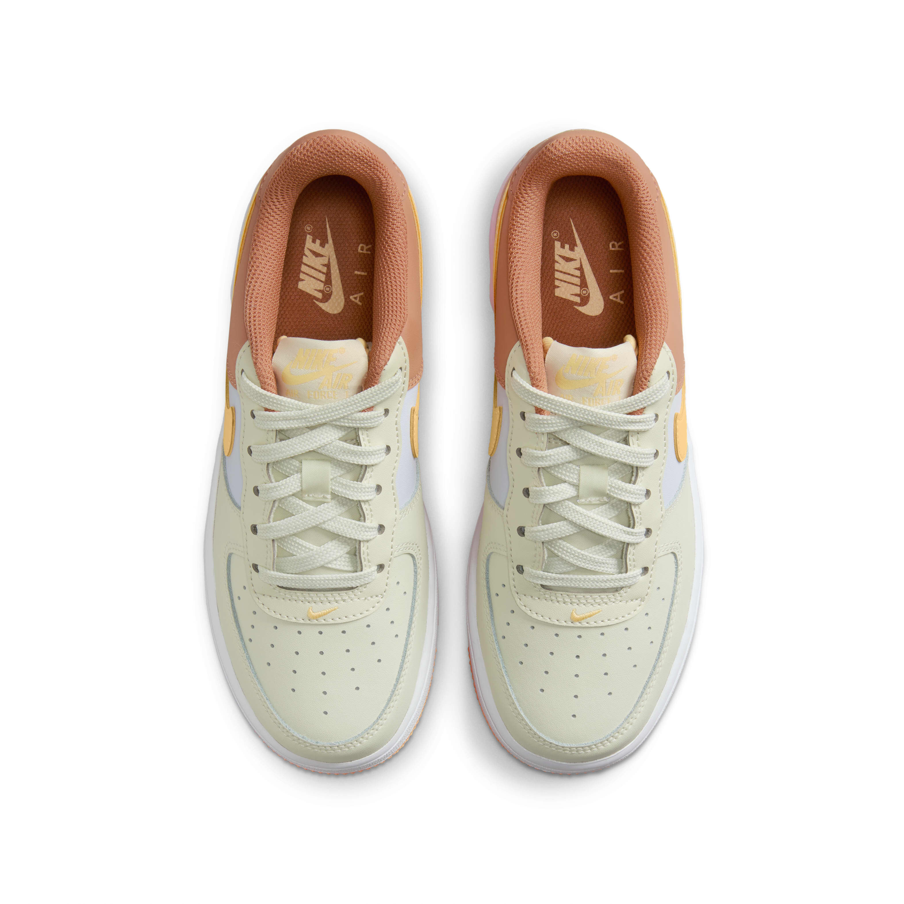Nike Air Force 1 image number 3