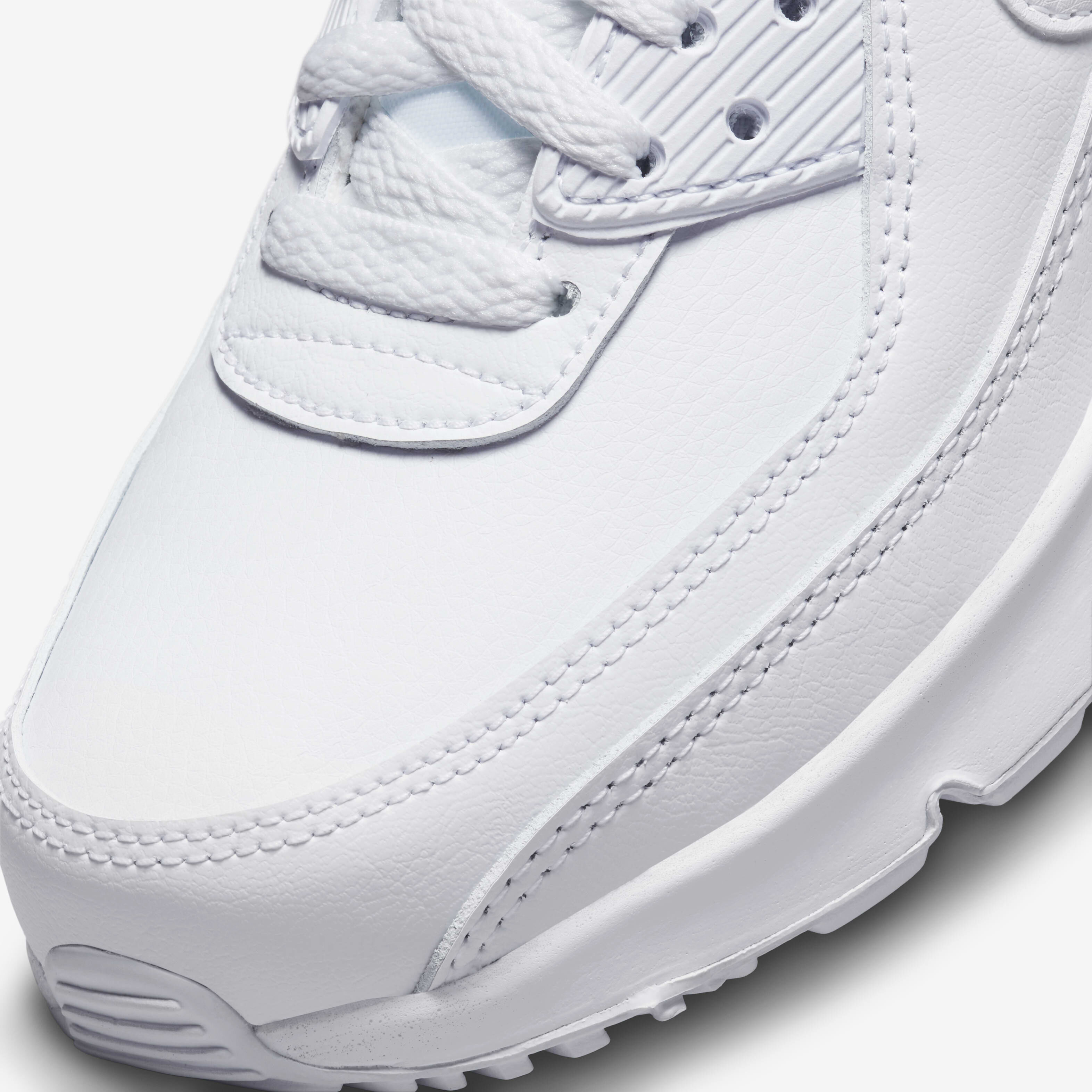 Buy Nike Air Max 90 LTR Older Kids Shoes Nike Kuwait Official