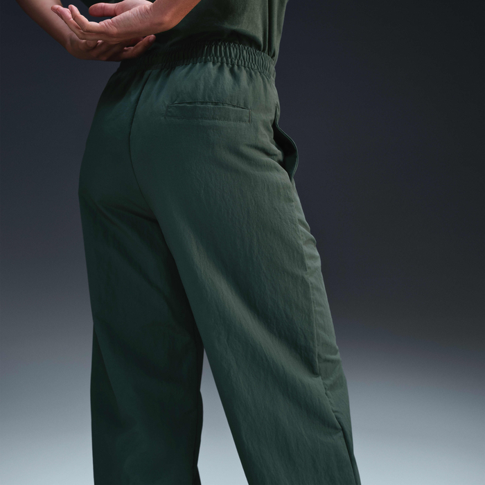 Nike Sportswear Everything Wovens image number 1 Nike Sportswear Everything Wovens image number 1