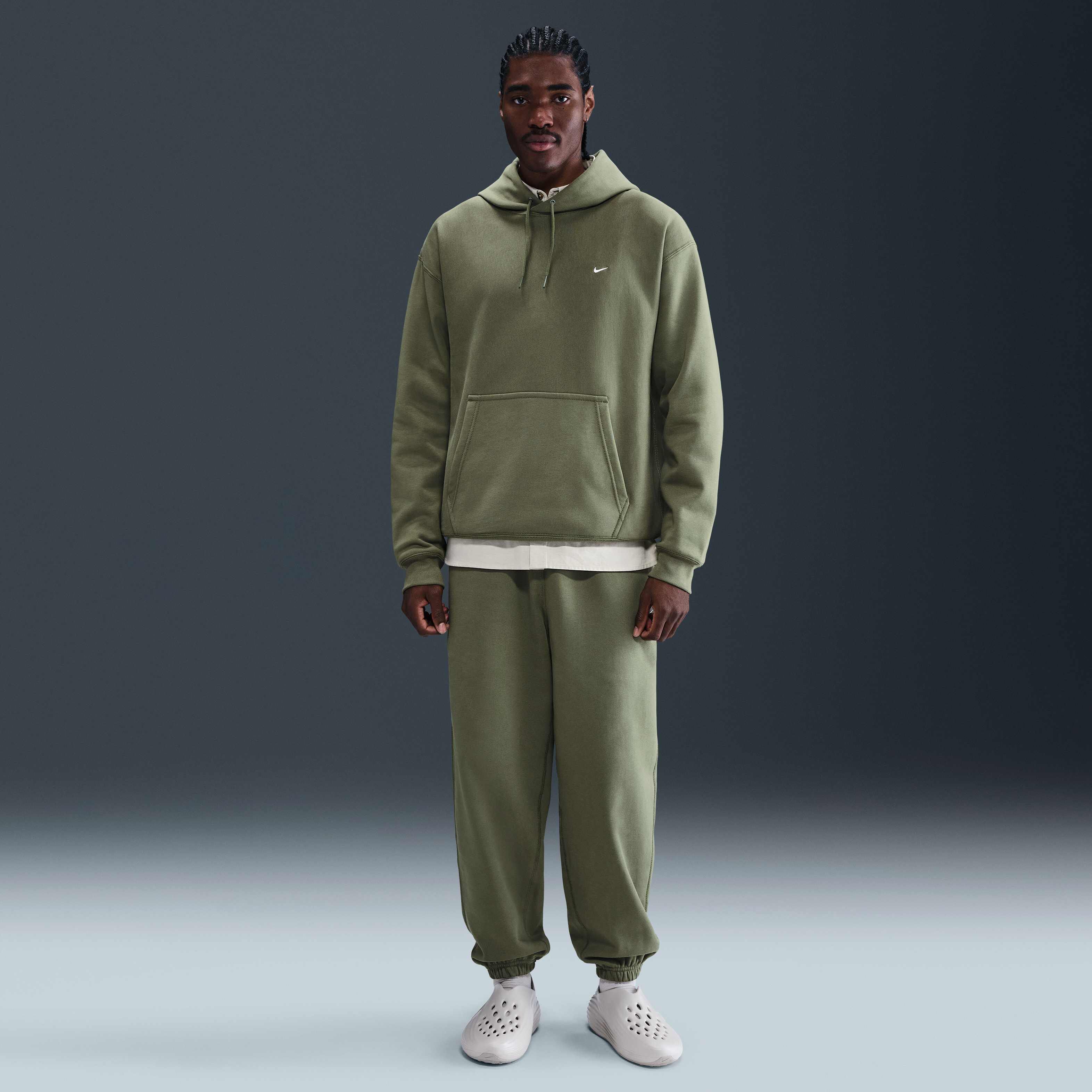 Nike Solo Swoosh image number 0