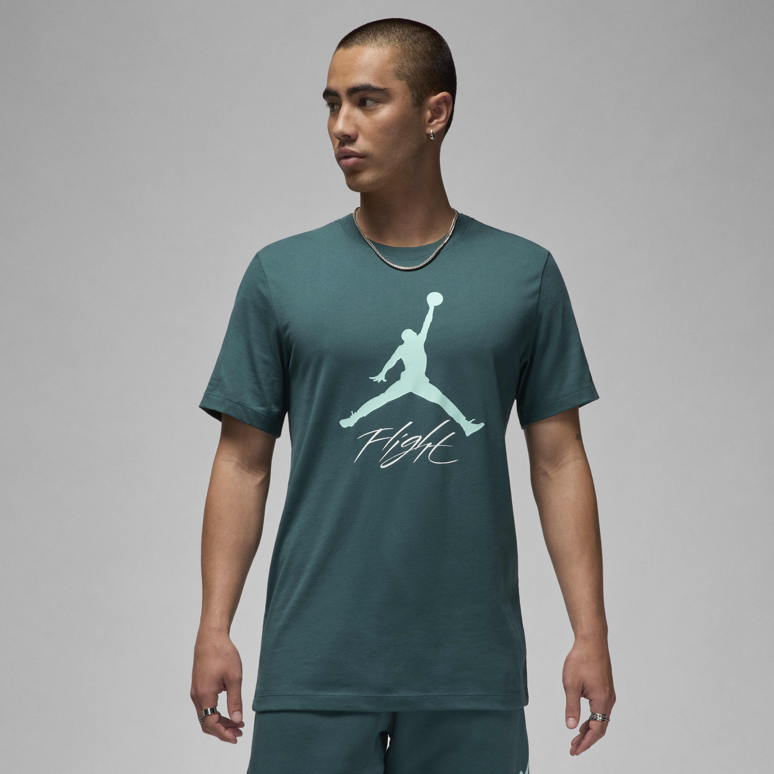 【NIKE】Jordan Jumpman Flight Men's T-Shirt Amazon.com: Nike Jordan Jumpman Air HBR T-Shirt (S, Black