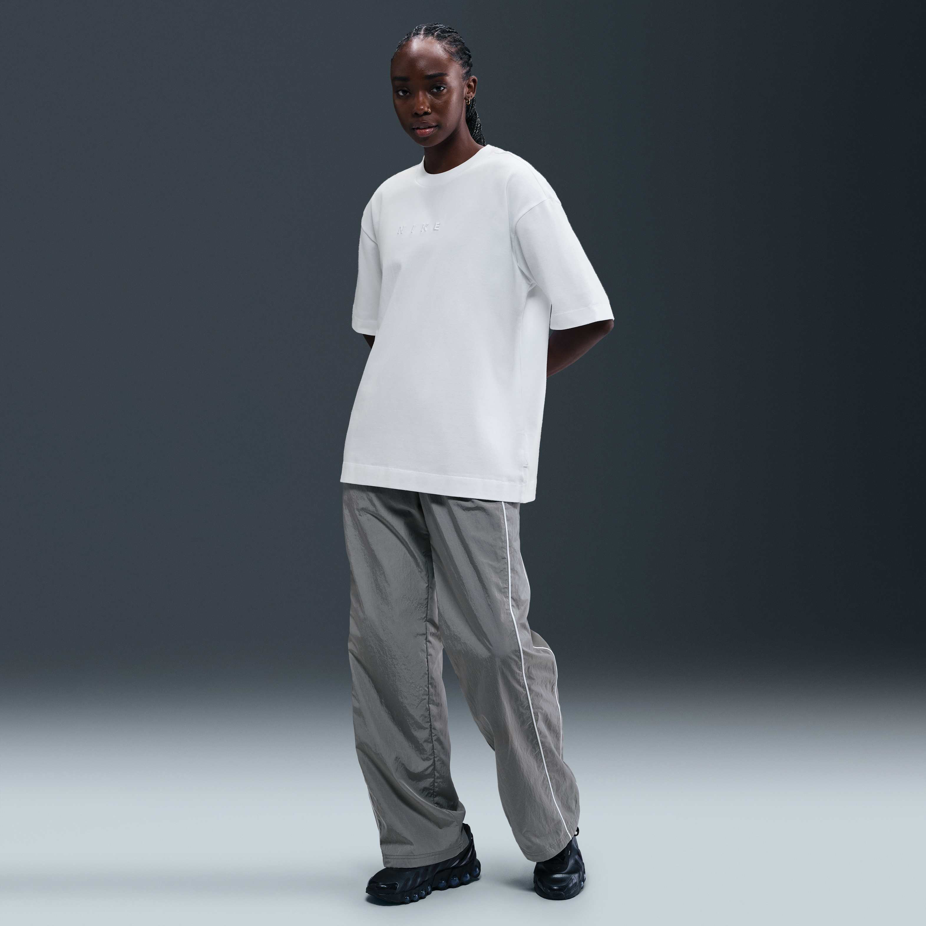 نايكي سبورتسوير image number 3