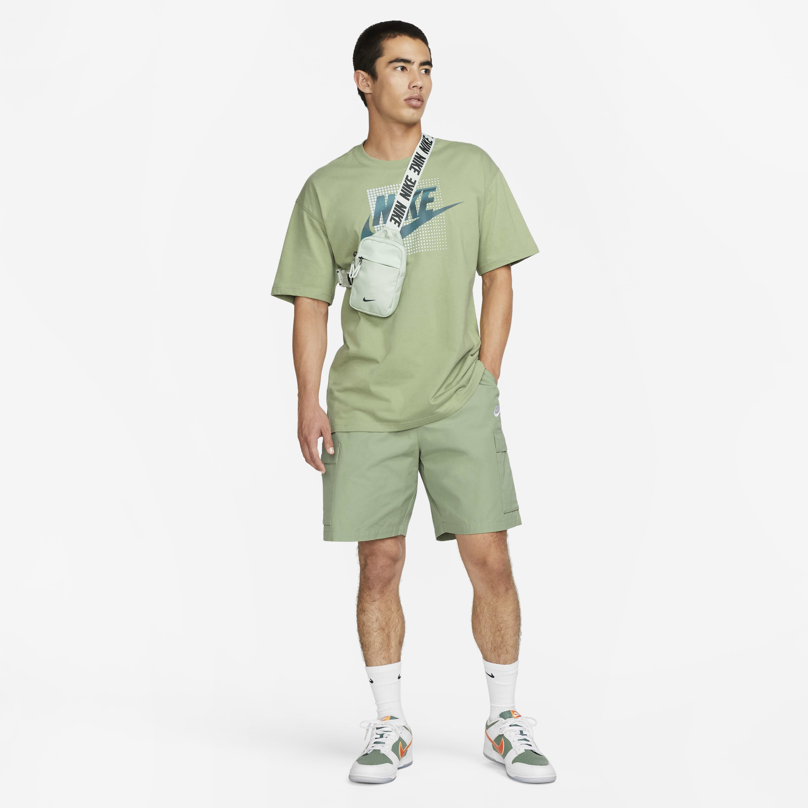 نايكي سبورتسوير image number 4