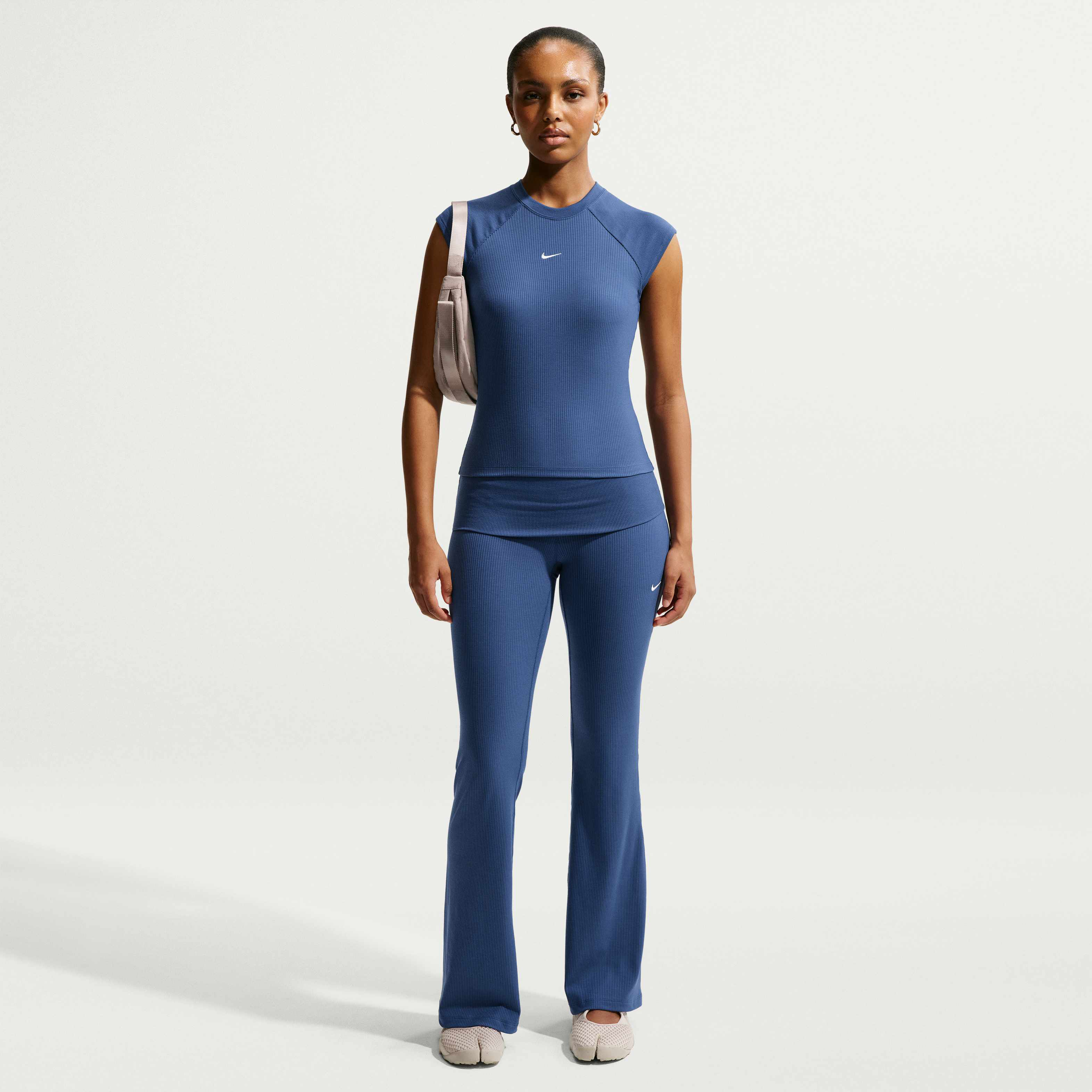 Nike Sportswear Chill Knit image number 3