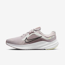 Nike Quest 5
