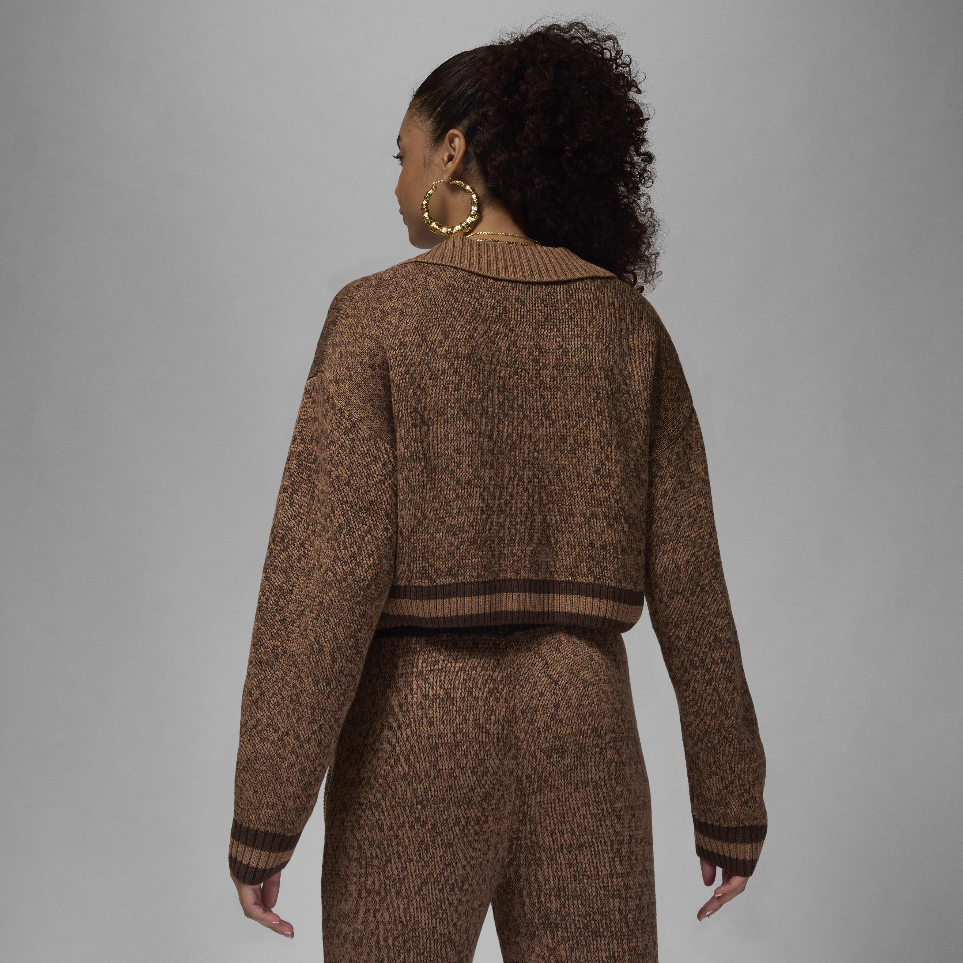 Air Jordan image number 1