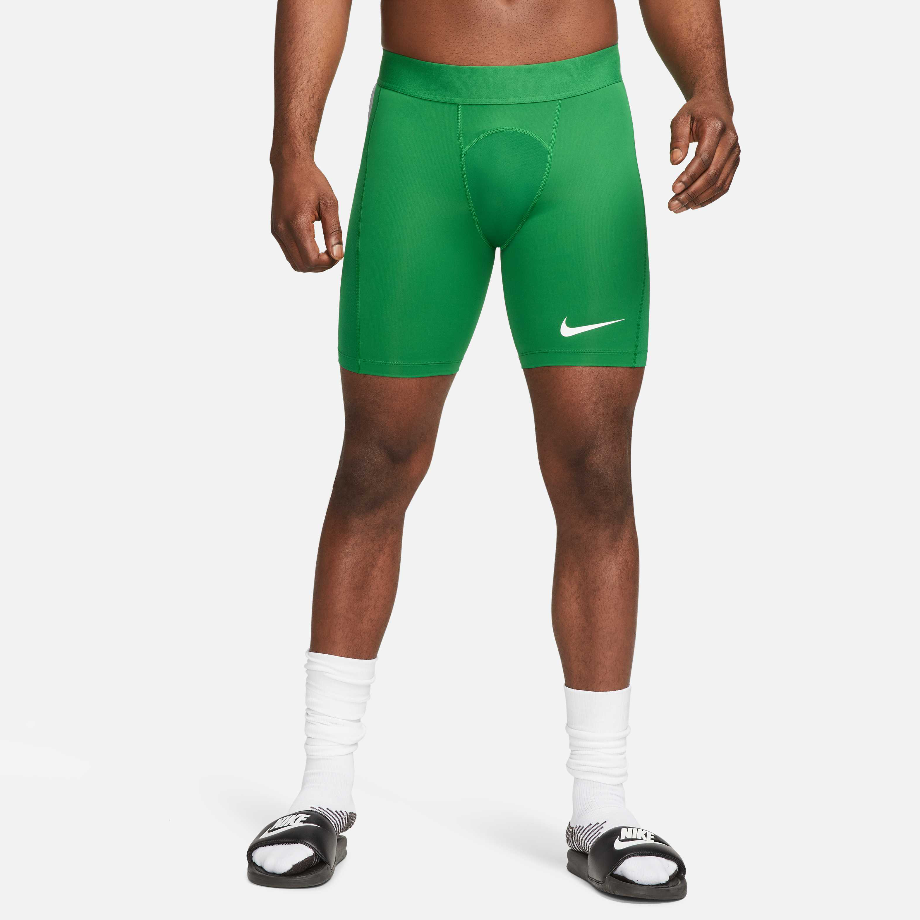 Nike Pro Dri-FIT Strike image number 0