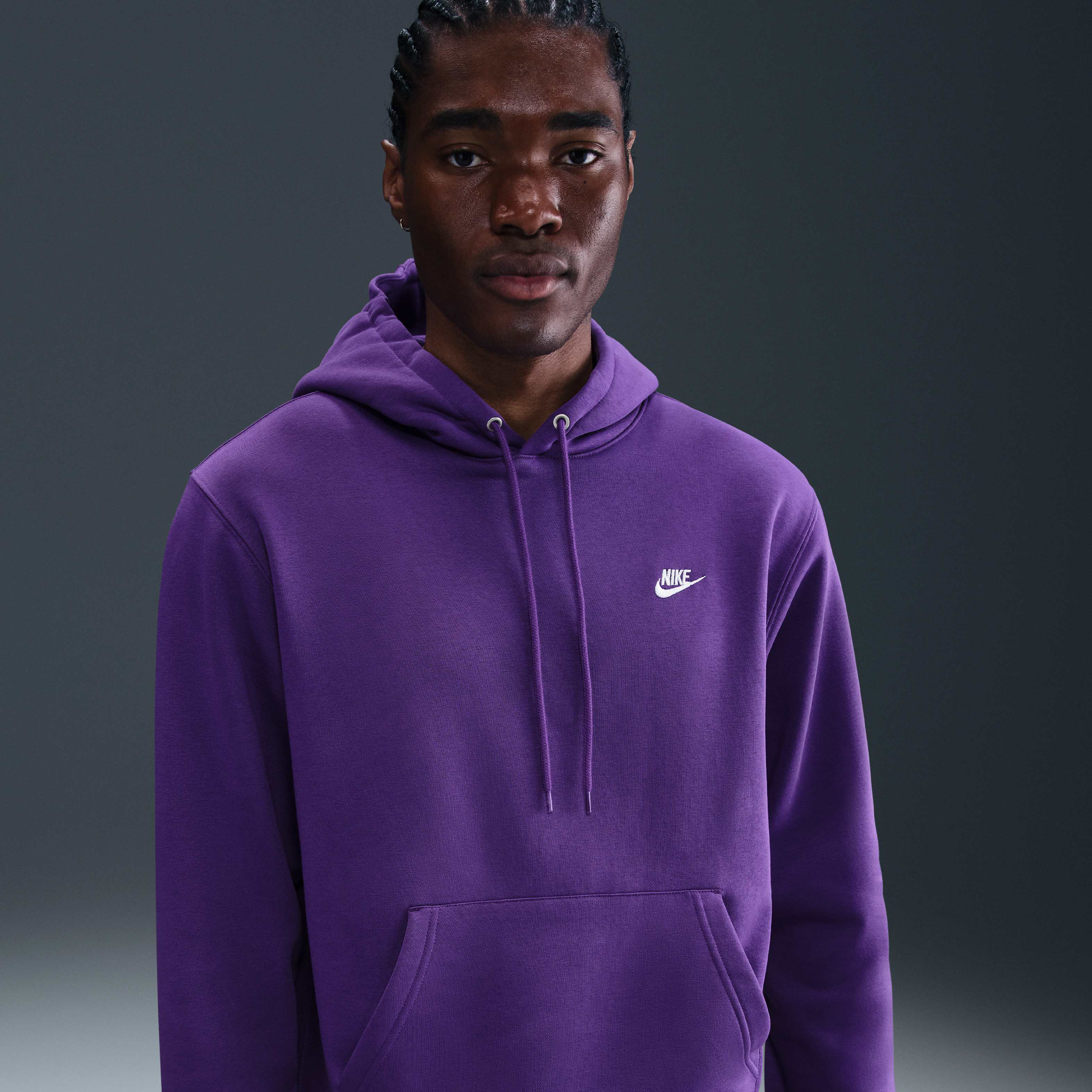 نايكي كلوب image number 0