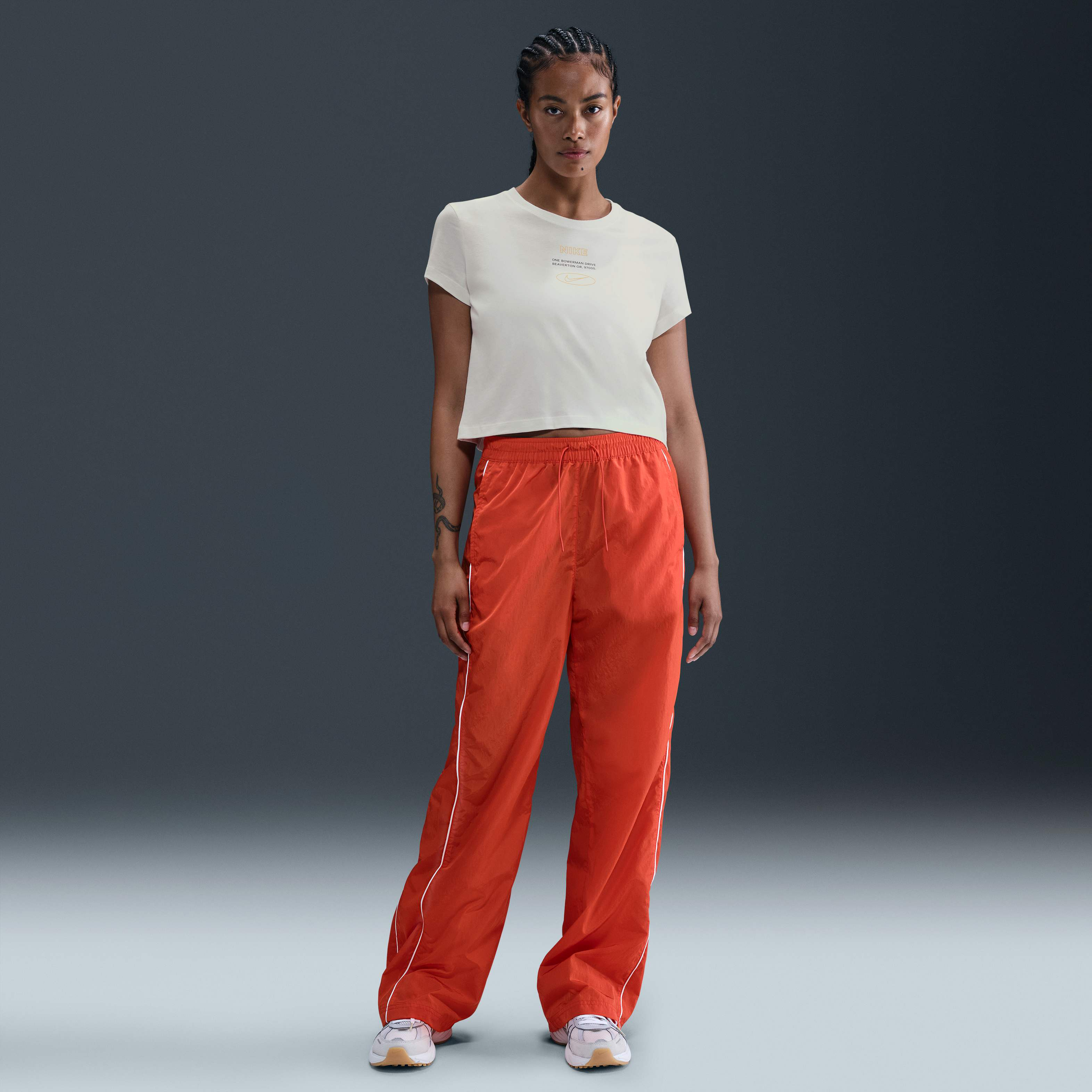 نايكي سبورتسوير image number 3