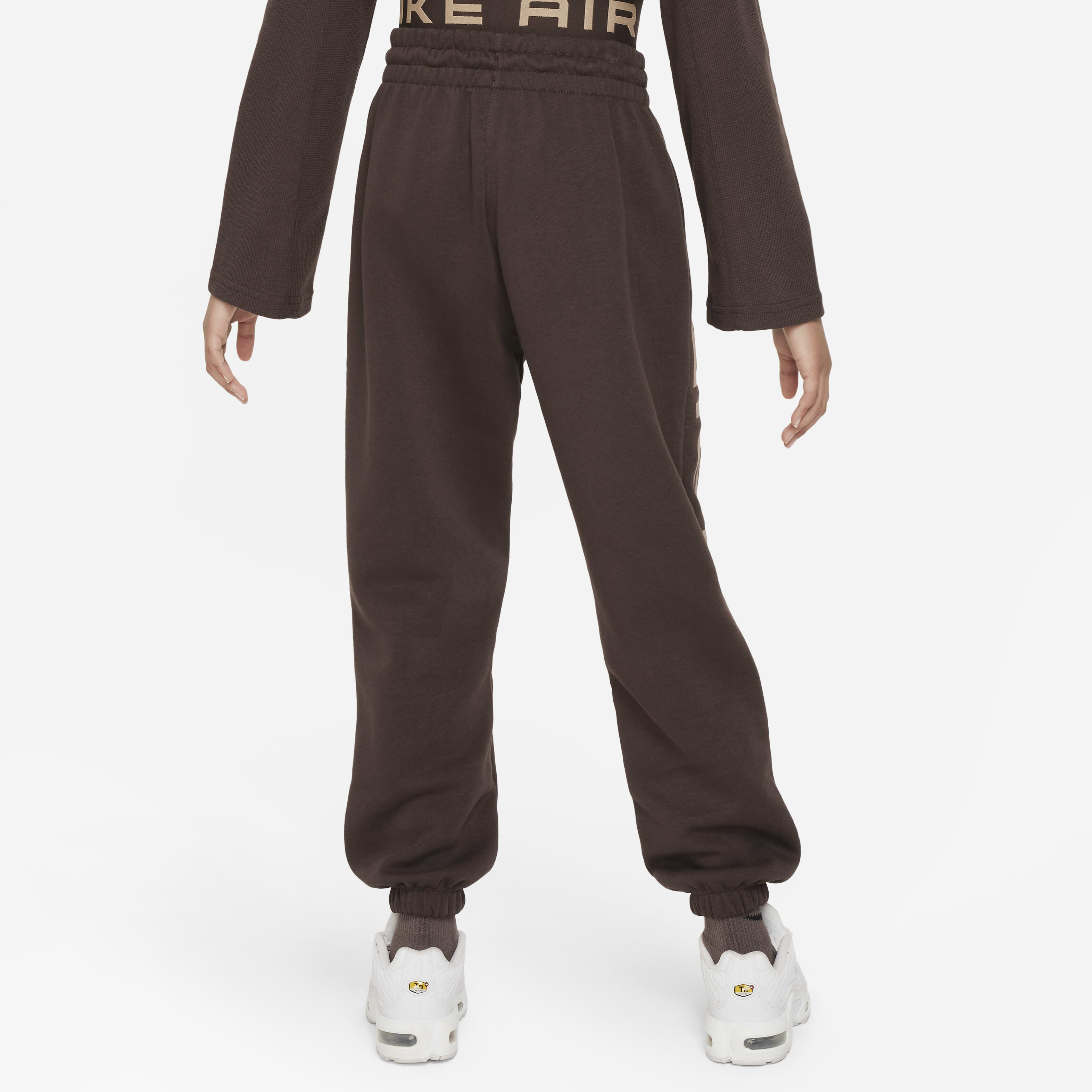 اير كلوب فليس image number 1